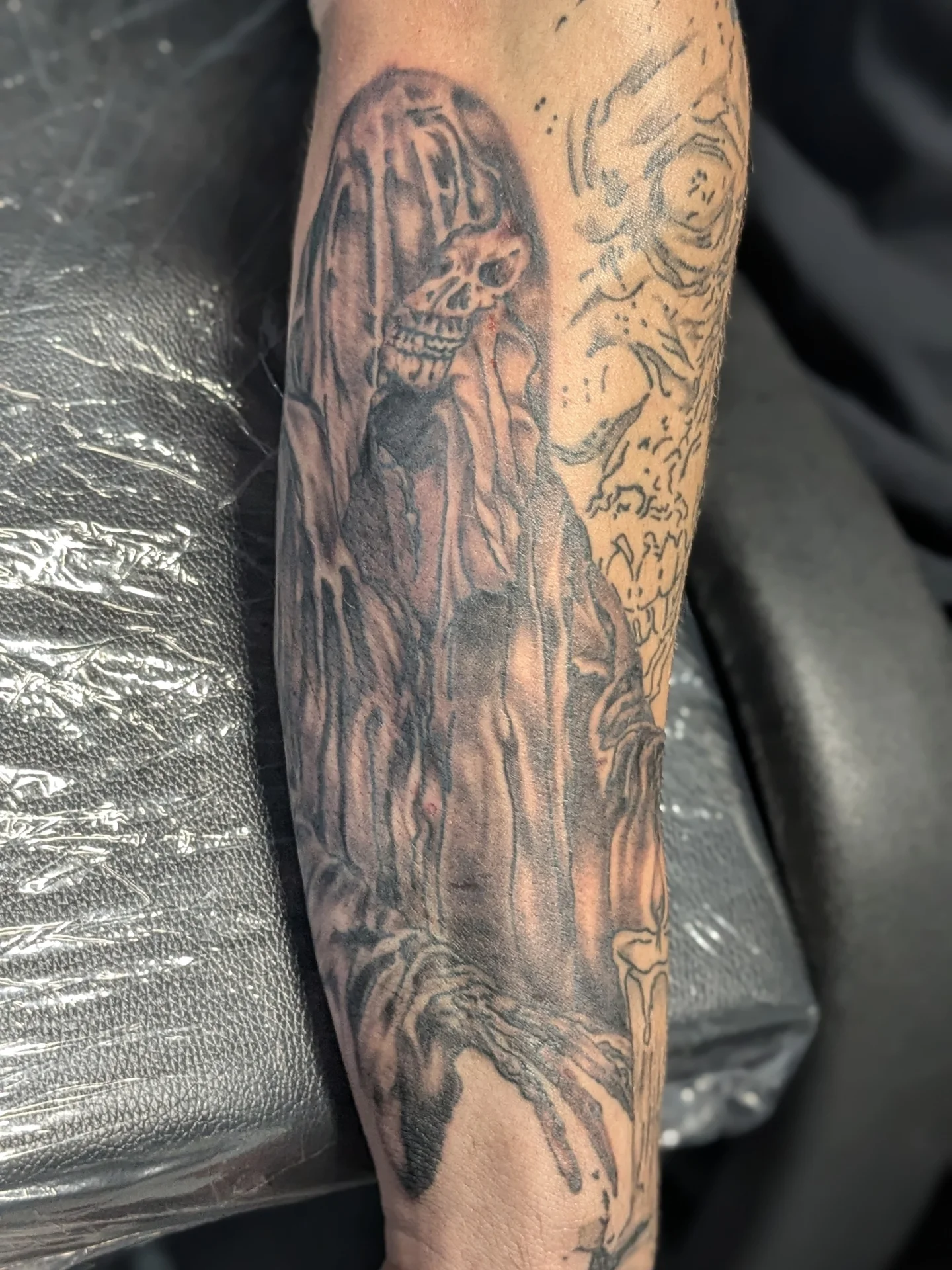Tattoo by @andrennasparlor — black_and_grey, realism