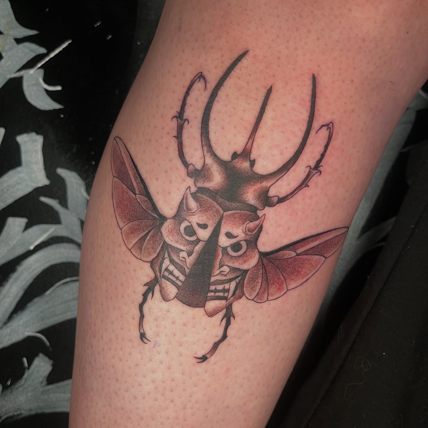 Tattoo by @vapidstar — black_and_grey