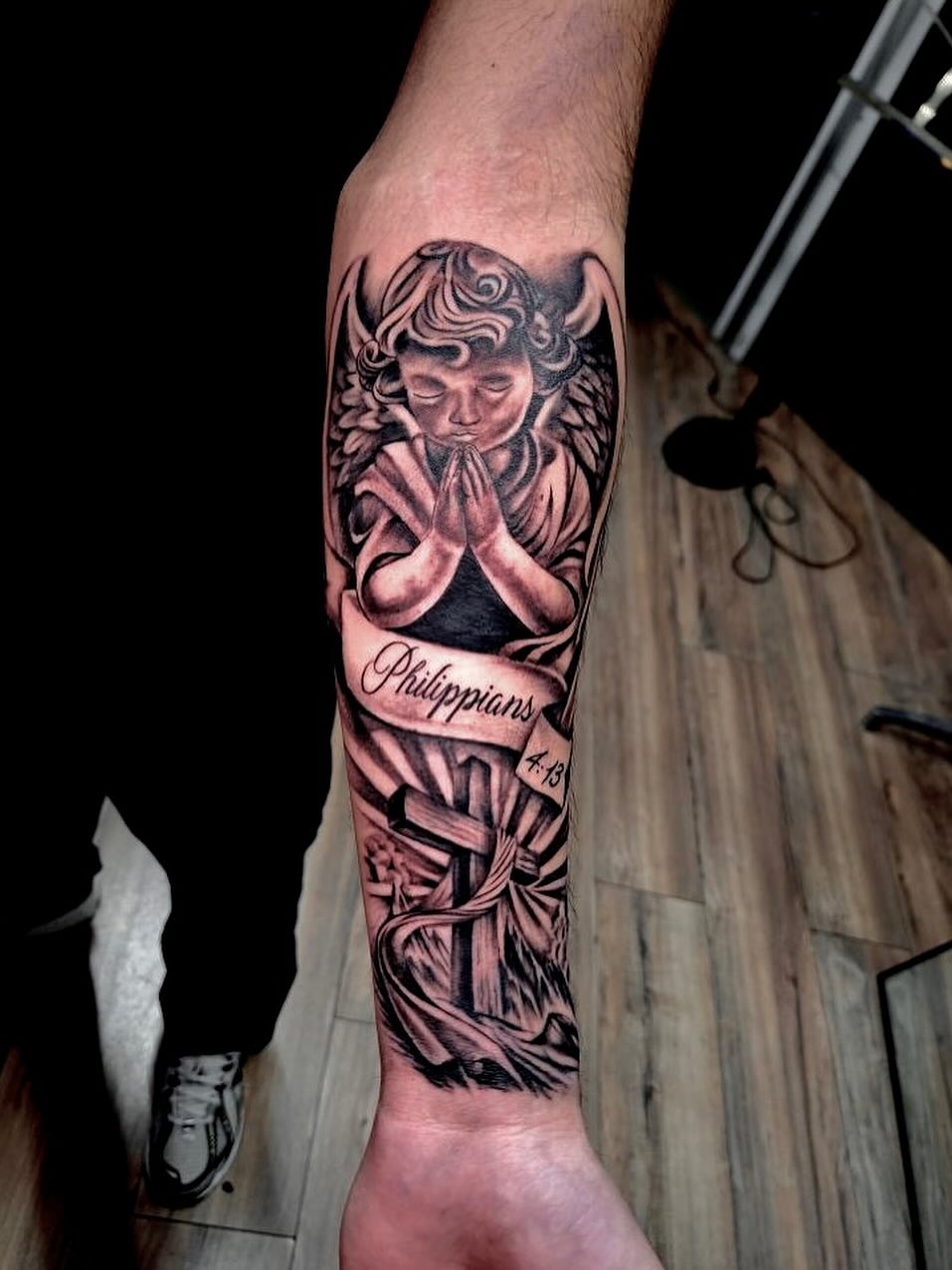 Tattoo by @daero_tattoo — black_and_grey, realism