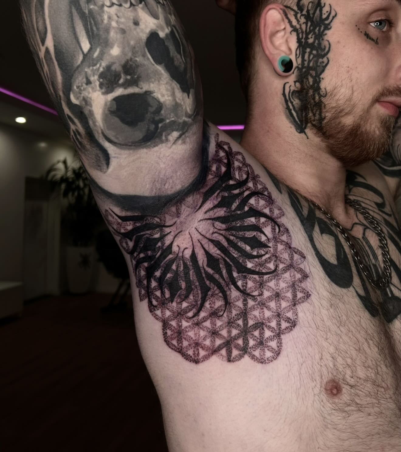 Tattoo by @justjellytattoos — dotwork, geometric