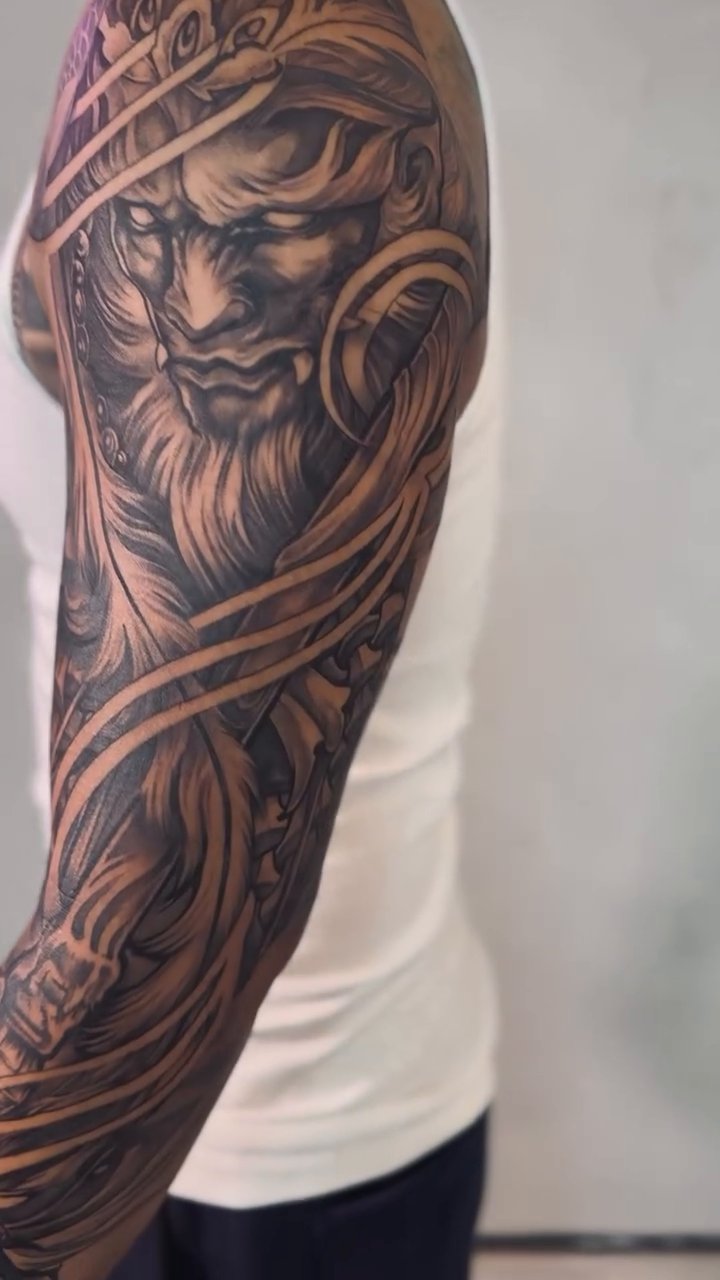 Tattoo by @jennal_wang — black_and_grey, realism