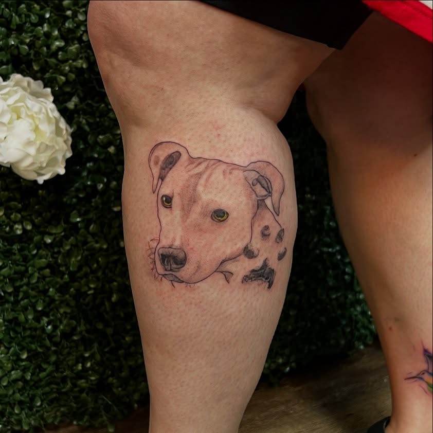 Tattoo by @izzyinktattoos_ — realism