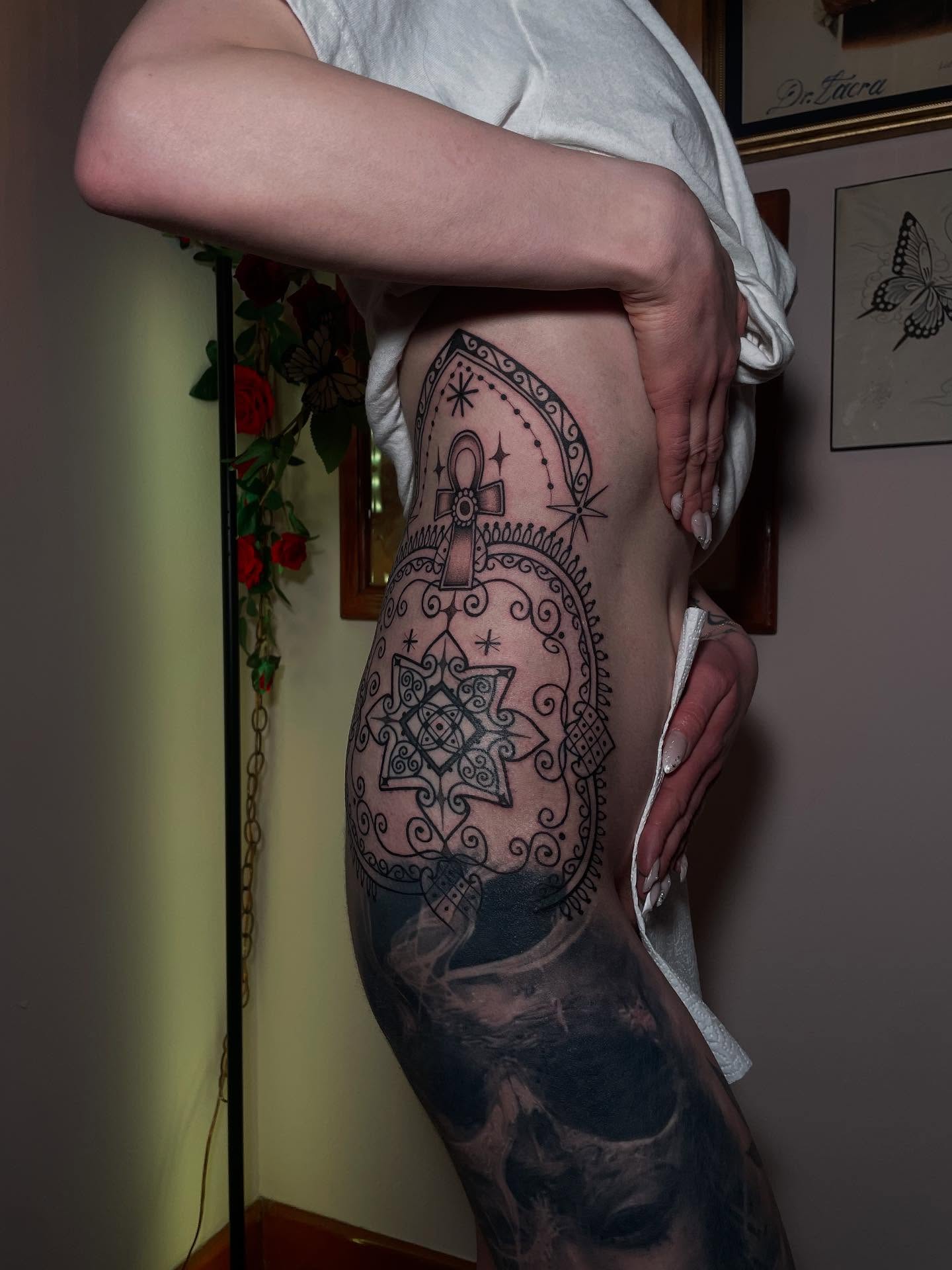 Mandala geometric tattoo on the thigh by Danika Brooke 🧿