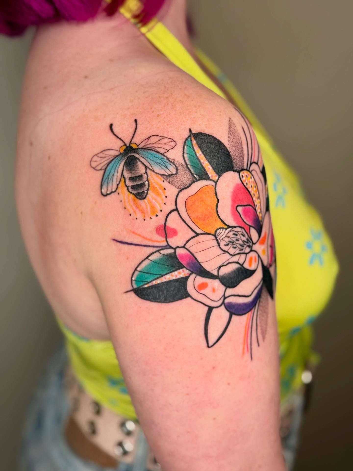 Tattoo by @muridiana — new_school, dotwork