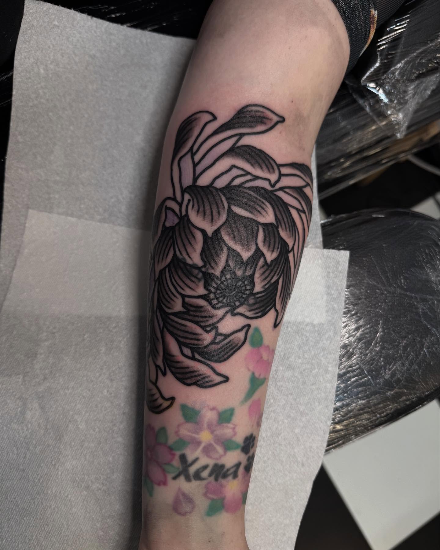 Tattoo by @staygoodtom — black_and_grey