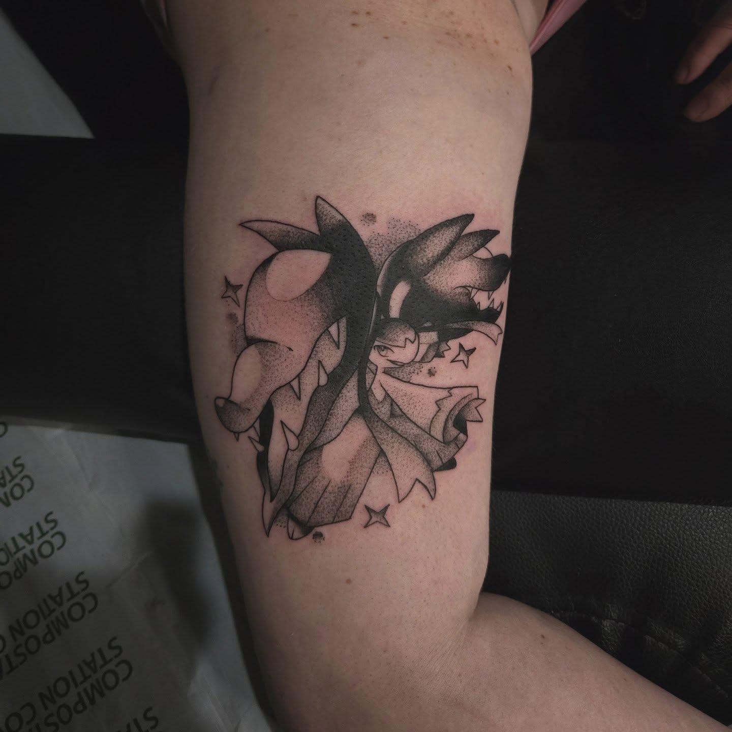 Sonic the hedgehog dotwork tattoo on the forearm by Alexandra Colella ✨️