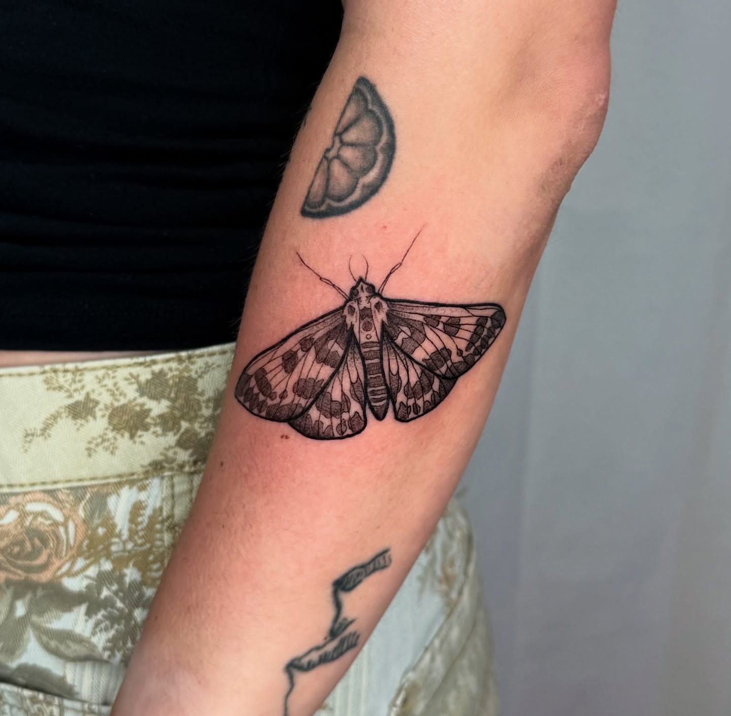 Tattoo by @flynncoooper — black_and_grey