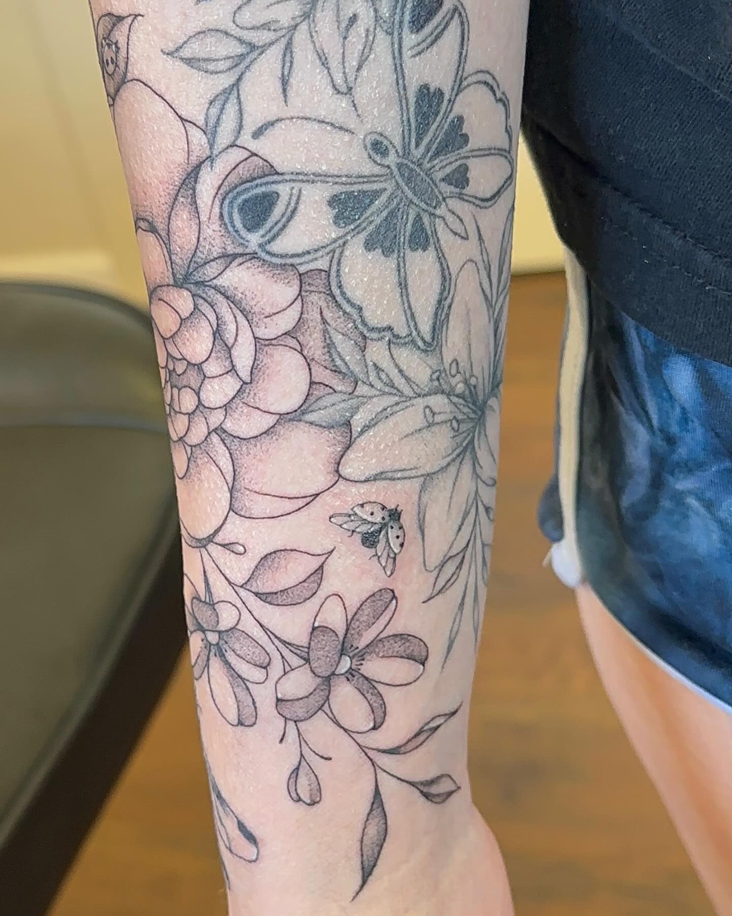 Tattoo by @bboujeeink2 — dotwork, black_and_grey