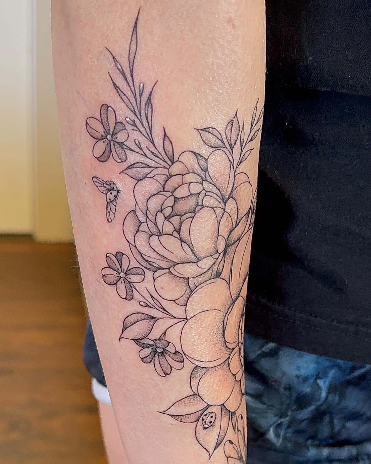Tattoo by @bboujeeink2 — dotwork, black_and_grey