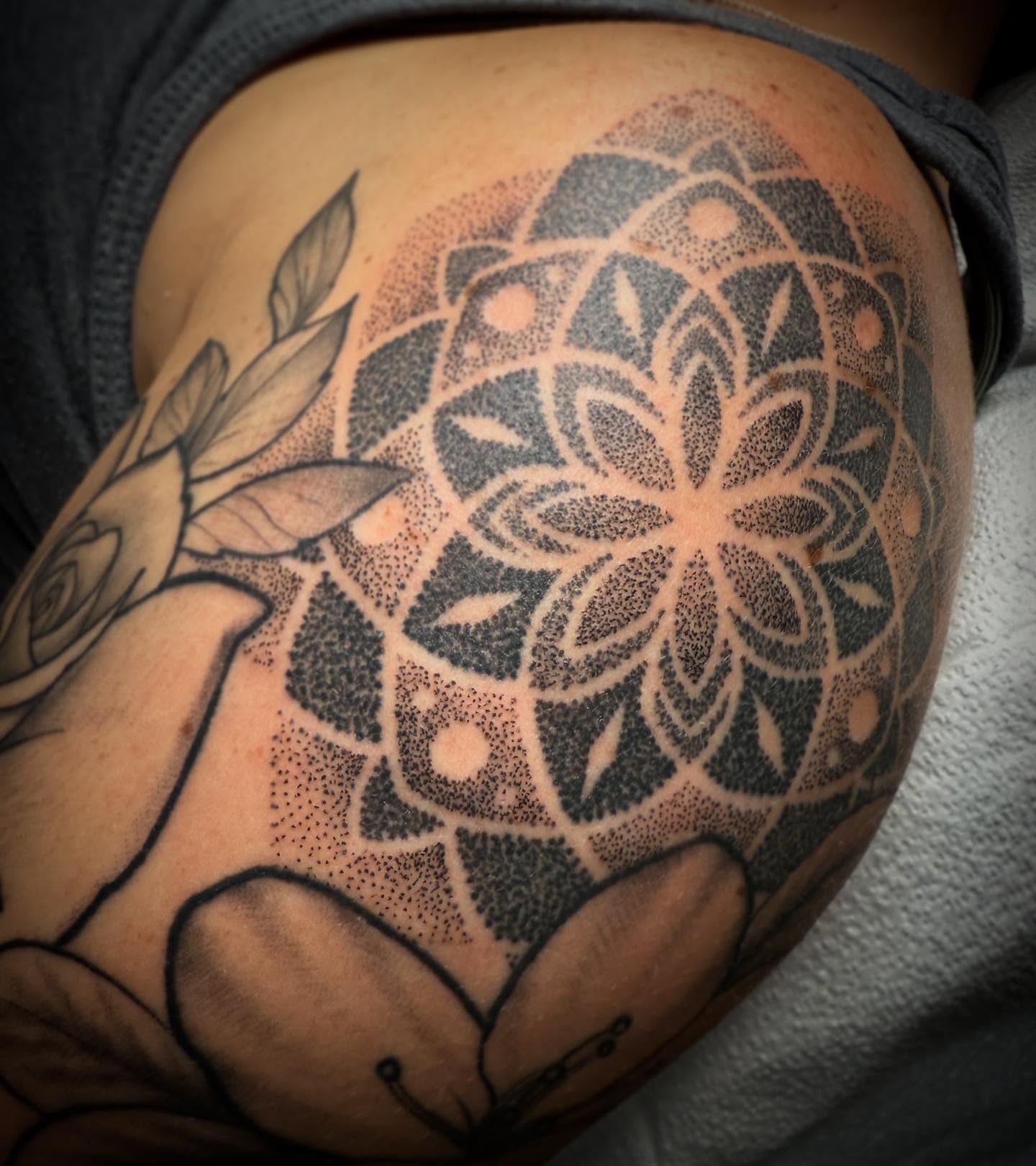 Lotus flower dotwork tattoo on the thigh by ☠Tanner Peterson☠, Knoxville, Iowa