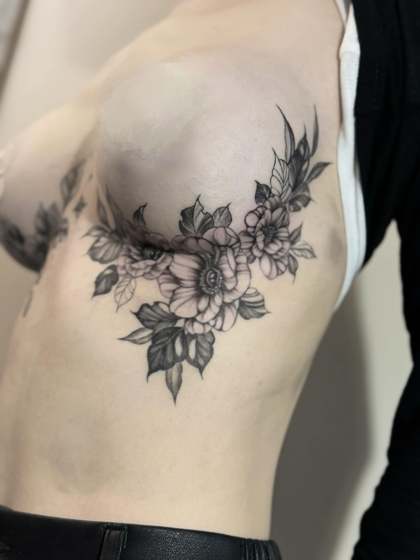 Tattoo by @tattooartistalina β black_and_grey