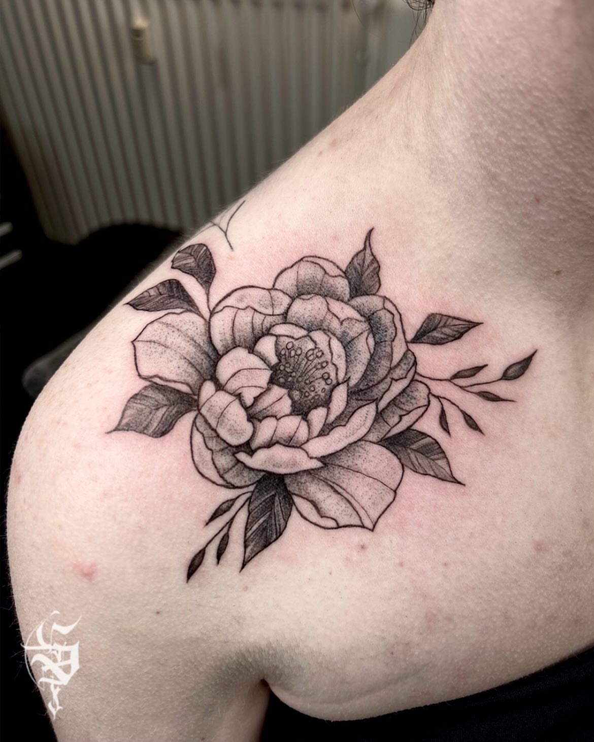 Tattoo by @foxhead_tattoo — dotwork