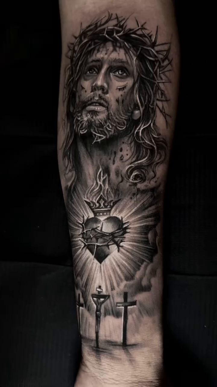 Tattoo work at Tatak International Tatu Expo 2026