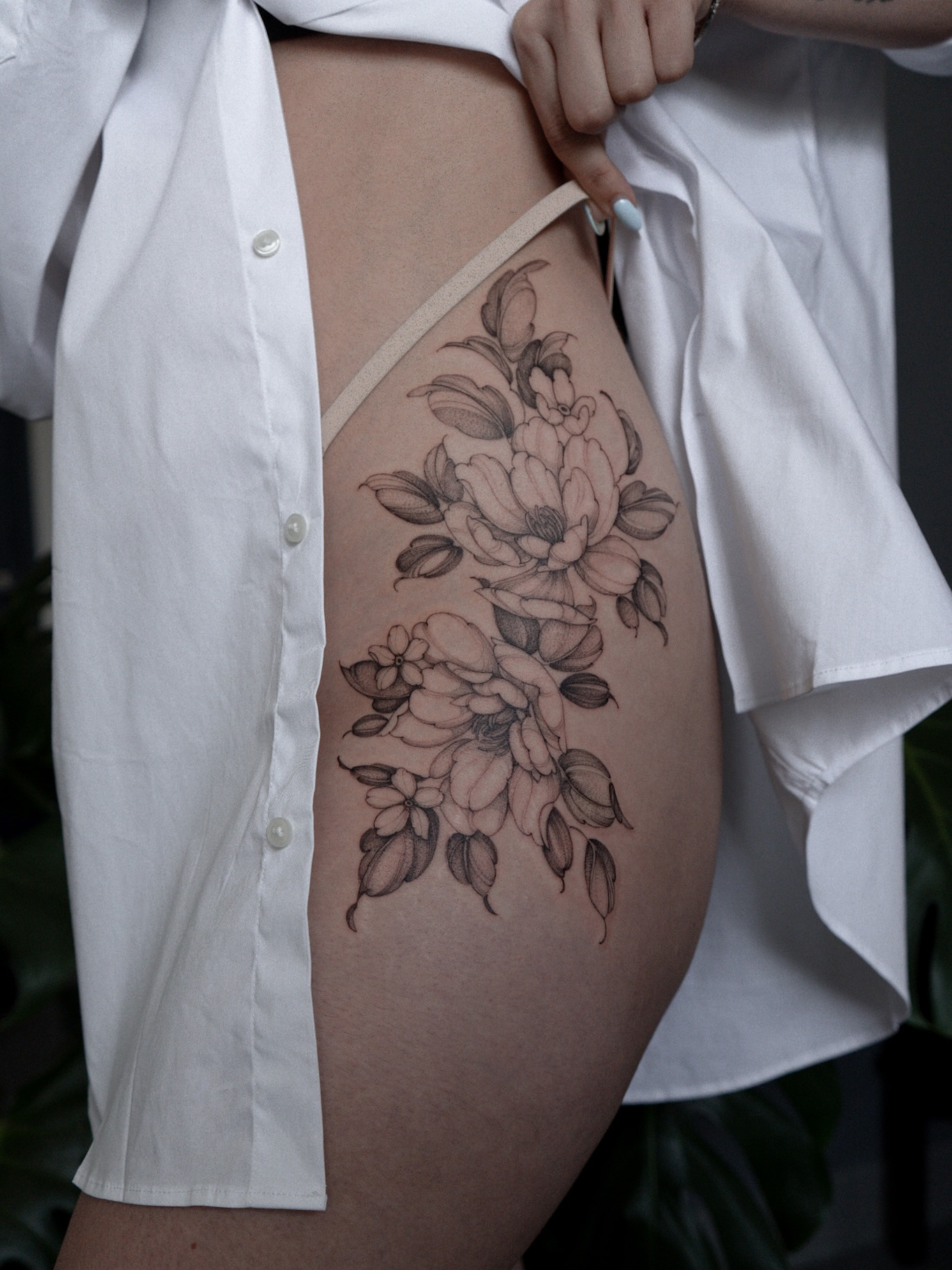 Tattoo by @aldoshyna_t — black_and_grey