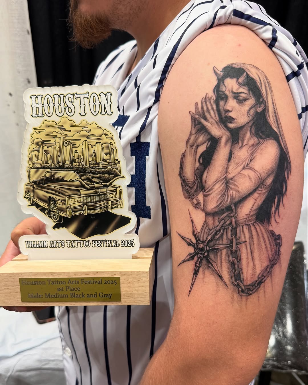 Tattoo by @lilianayaneth — black_and_grey, realism