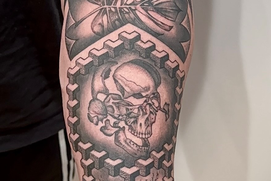 Tattoo by @leftycolbert_official — black_and_grey, geometric