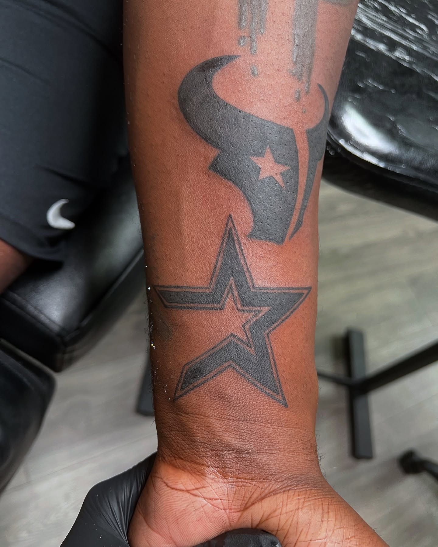 Tattoo by @kittymarietattoos โ black_and_grey