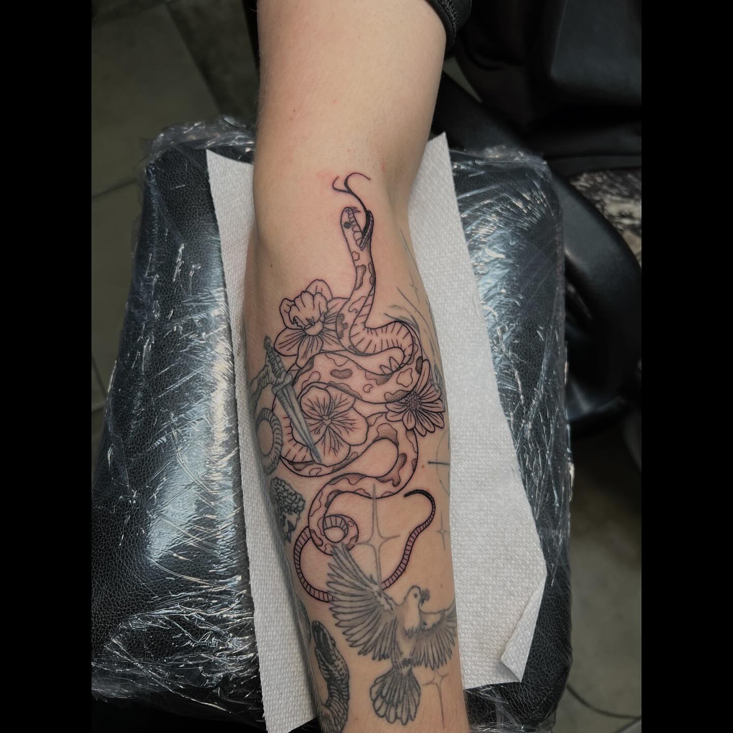 Tattoo by @artbydollface — black_and_grey