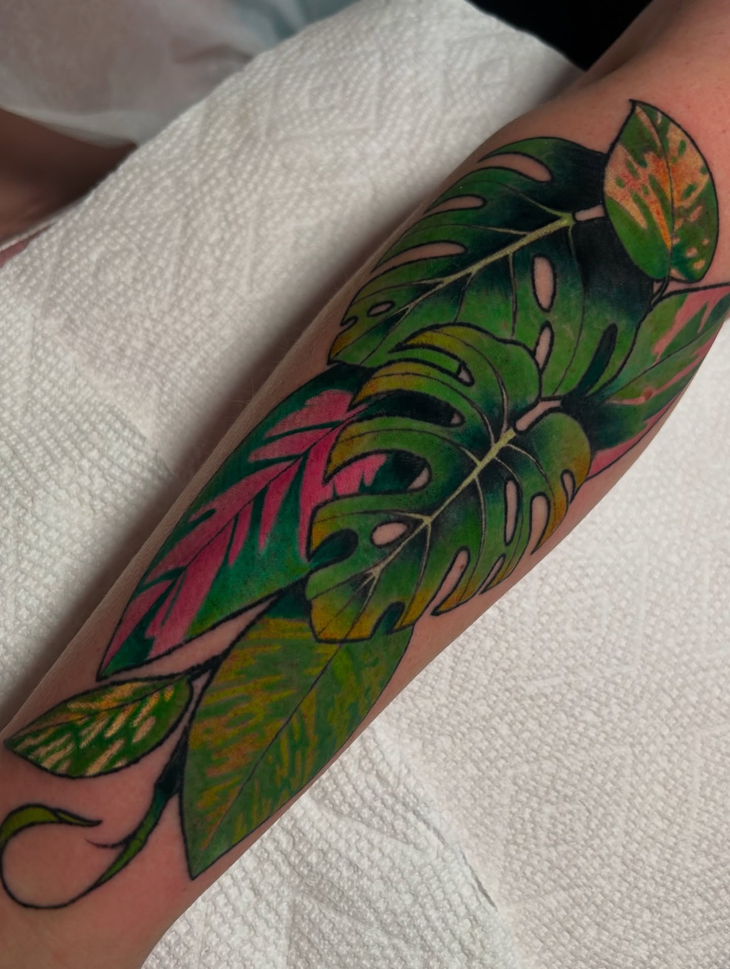 Tattoo by @chloemarietattoos โ new_school, realism