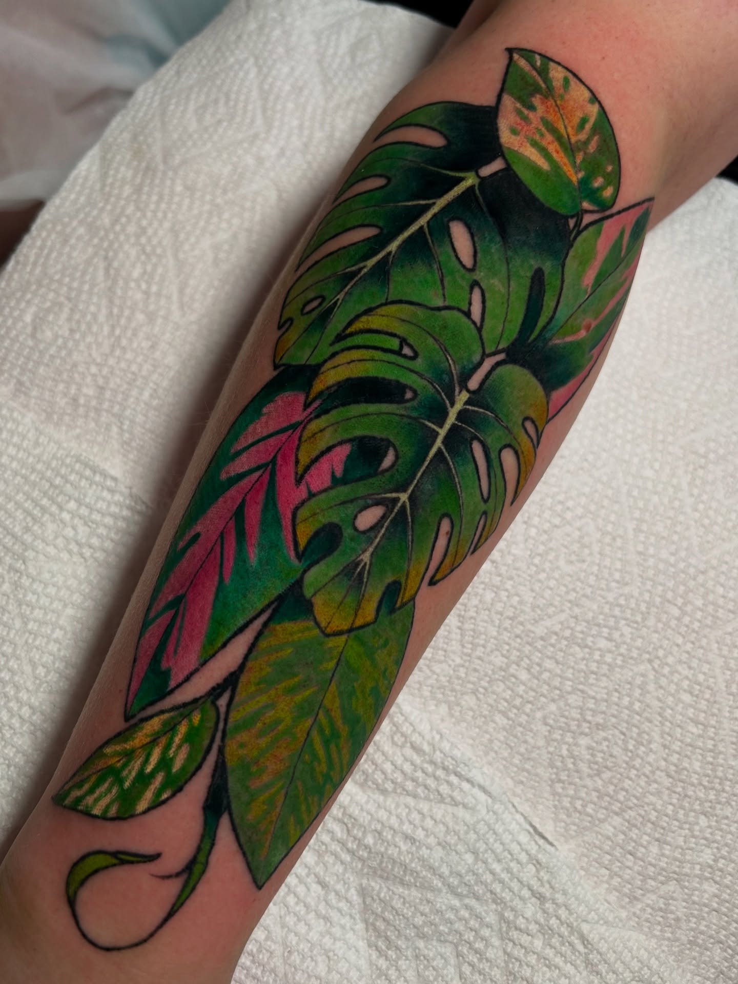 Tattoo by @chloemarietattoos โ realism