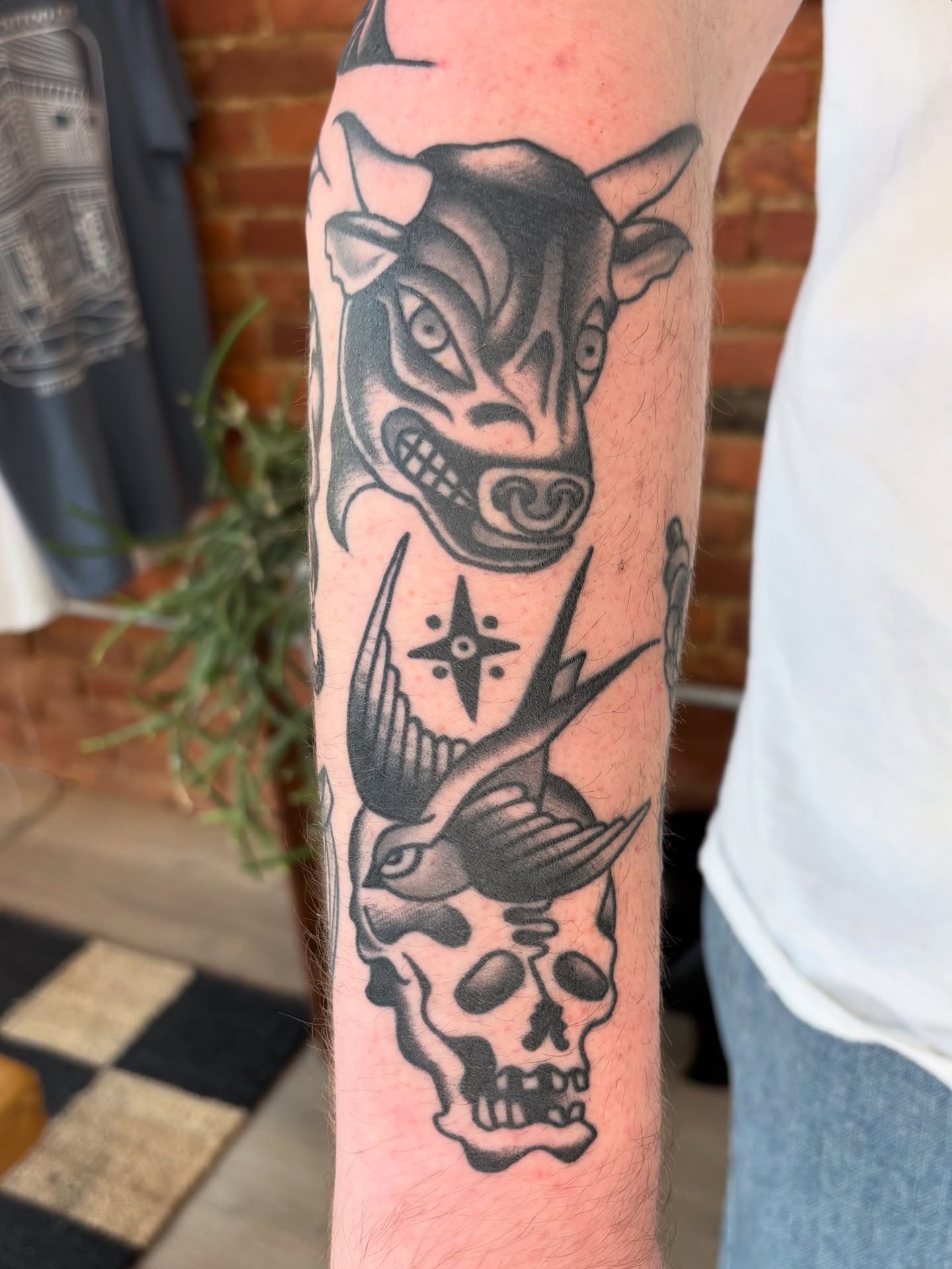 Tattoo by @chunkel — american_traditional, black_and_grey