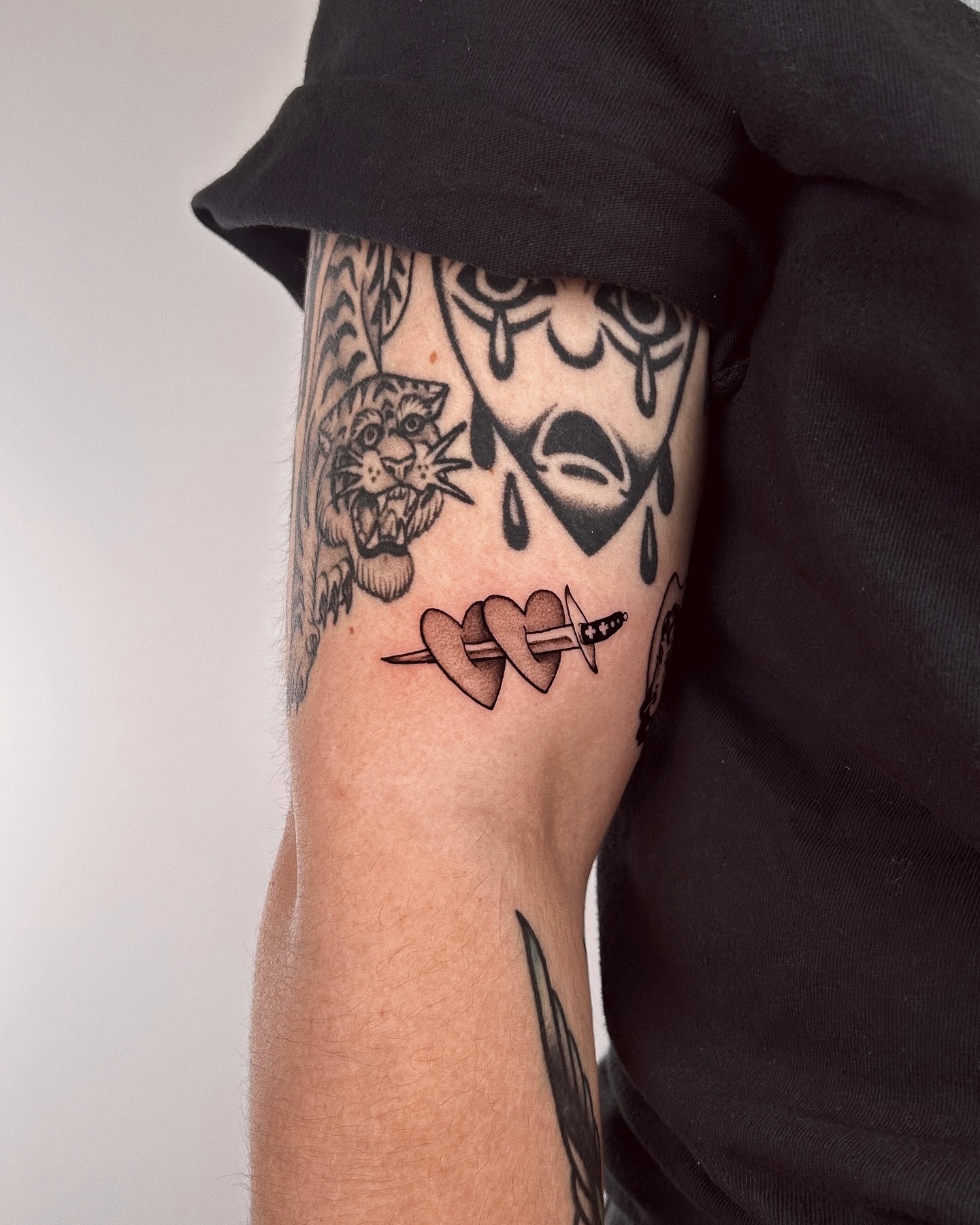 Tattoo by @ibuylemurs — black_and_grey