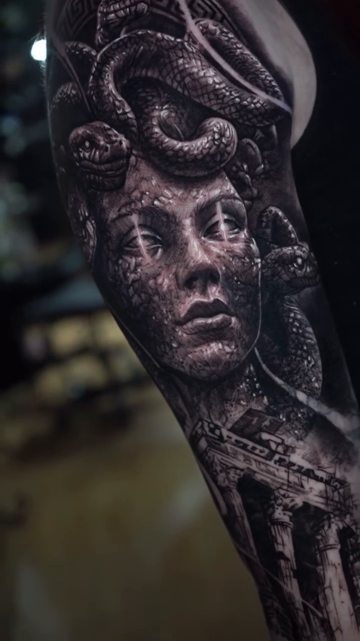 Tattoo work at Knoxville Tattoo Convention