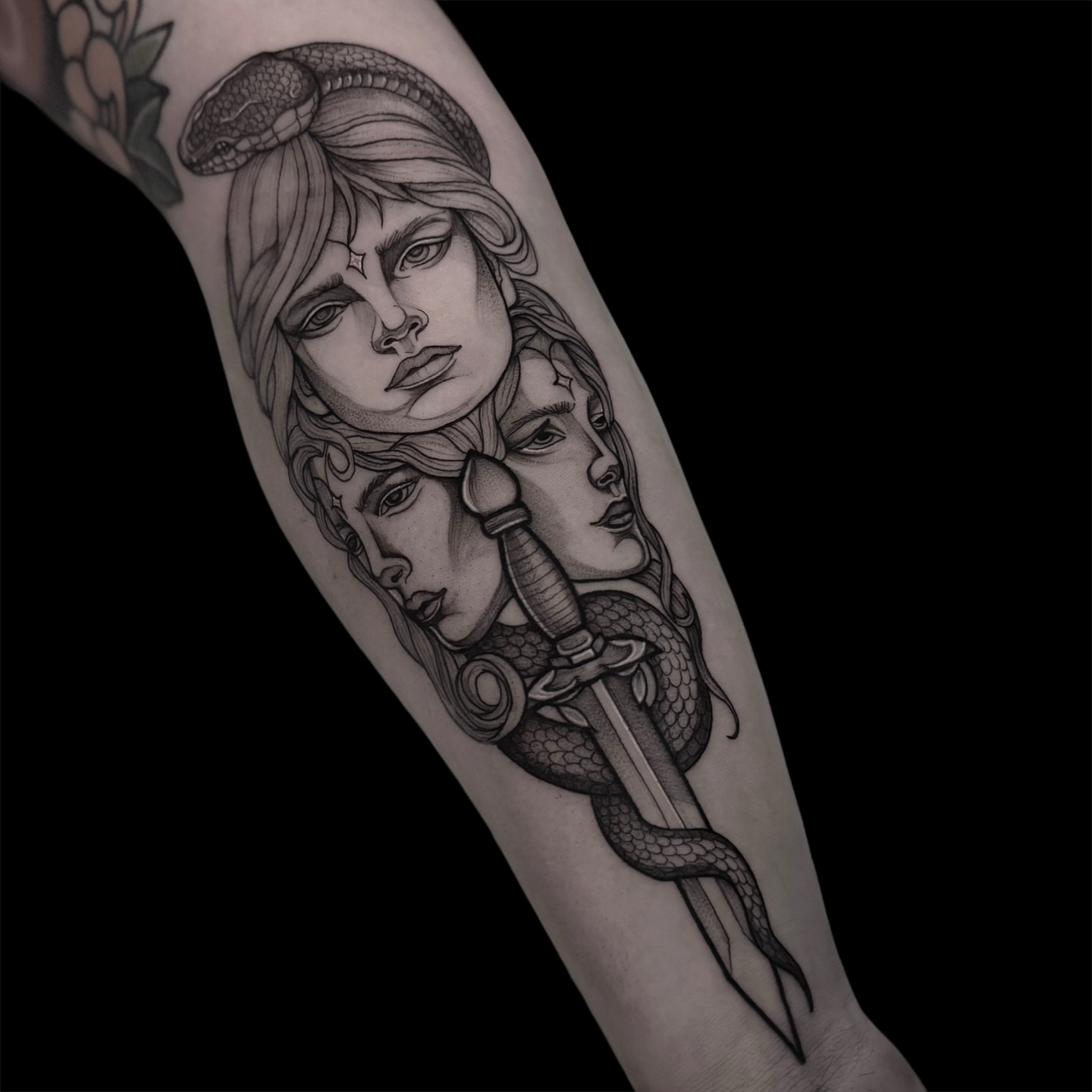 Medusa realism tattoo on the forearm by 𝕭𝖆𝖇𝖊𝖔𝖓𝖙𝖍𝖊𝖒00𝖓🌙🪬, Colorado Springs, Colorado