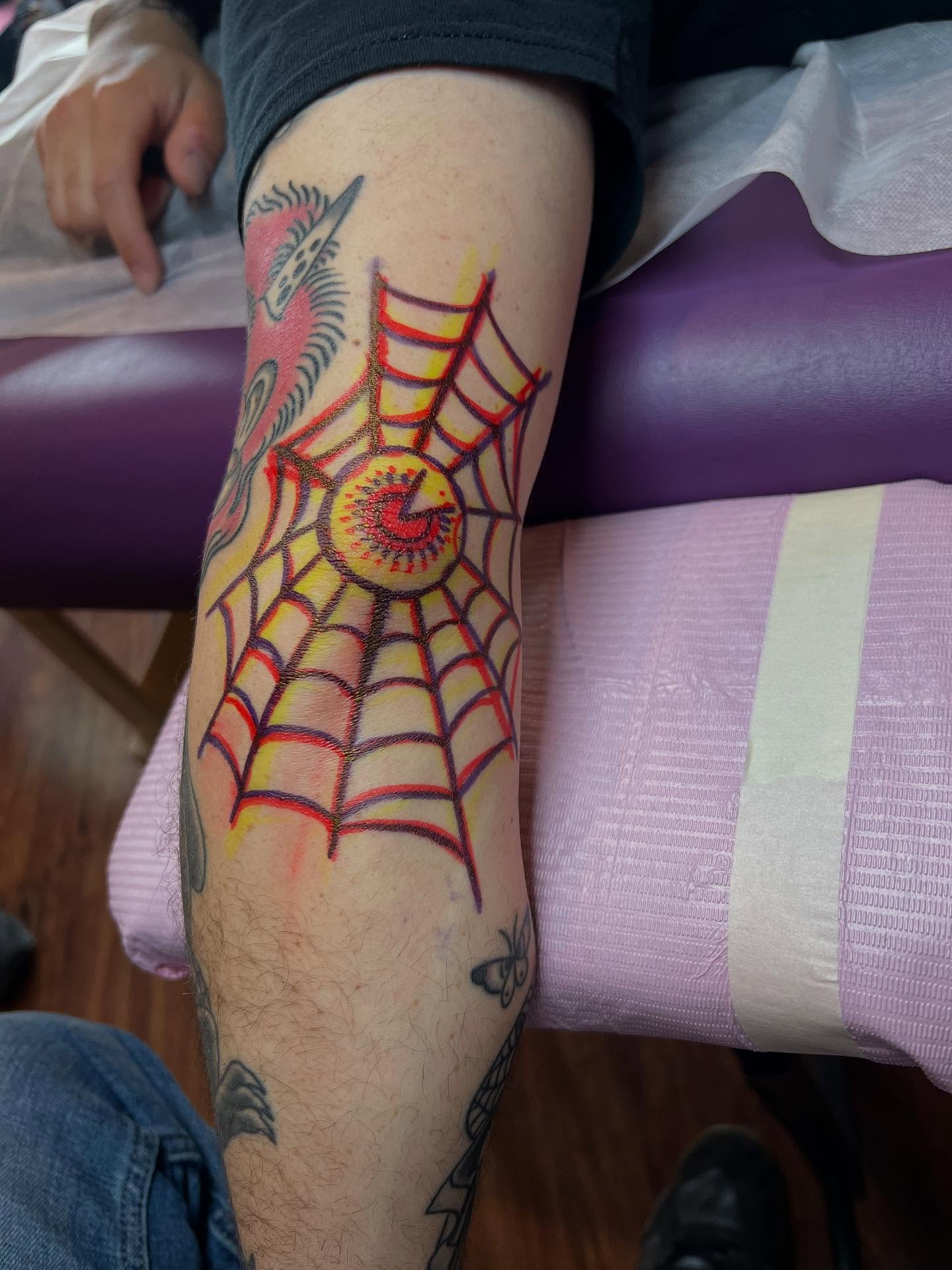 Tattoo by @hellbers — american_traditional