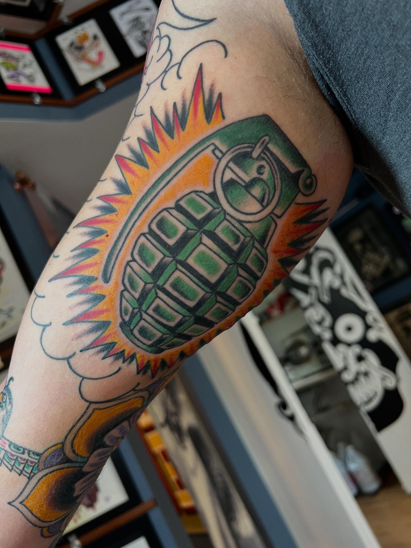 Tattoo by @hellbers — american_traditional