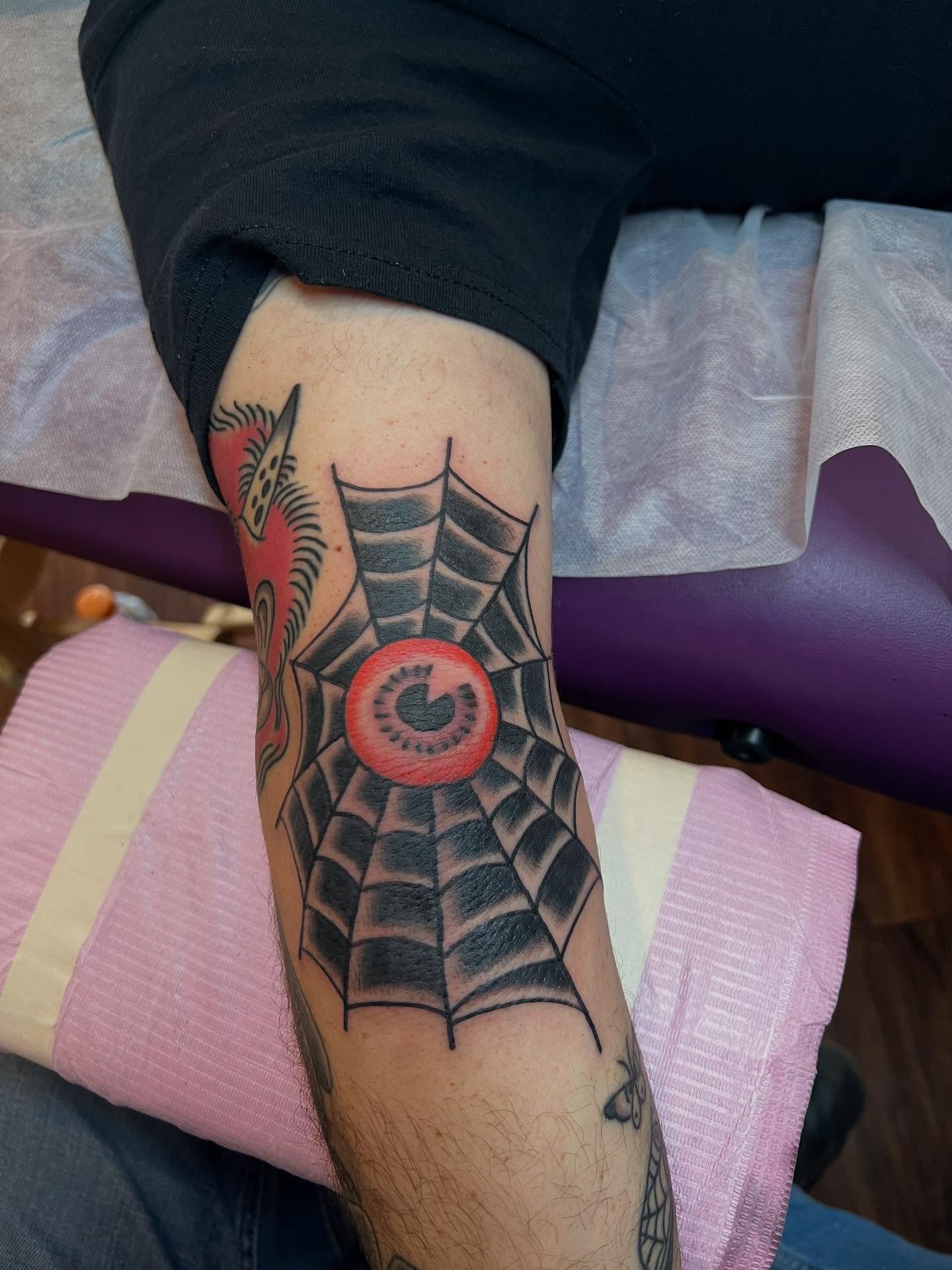Tattoo by @hellbers — black_and_grey