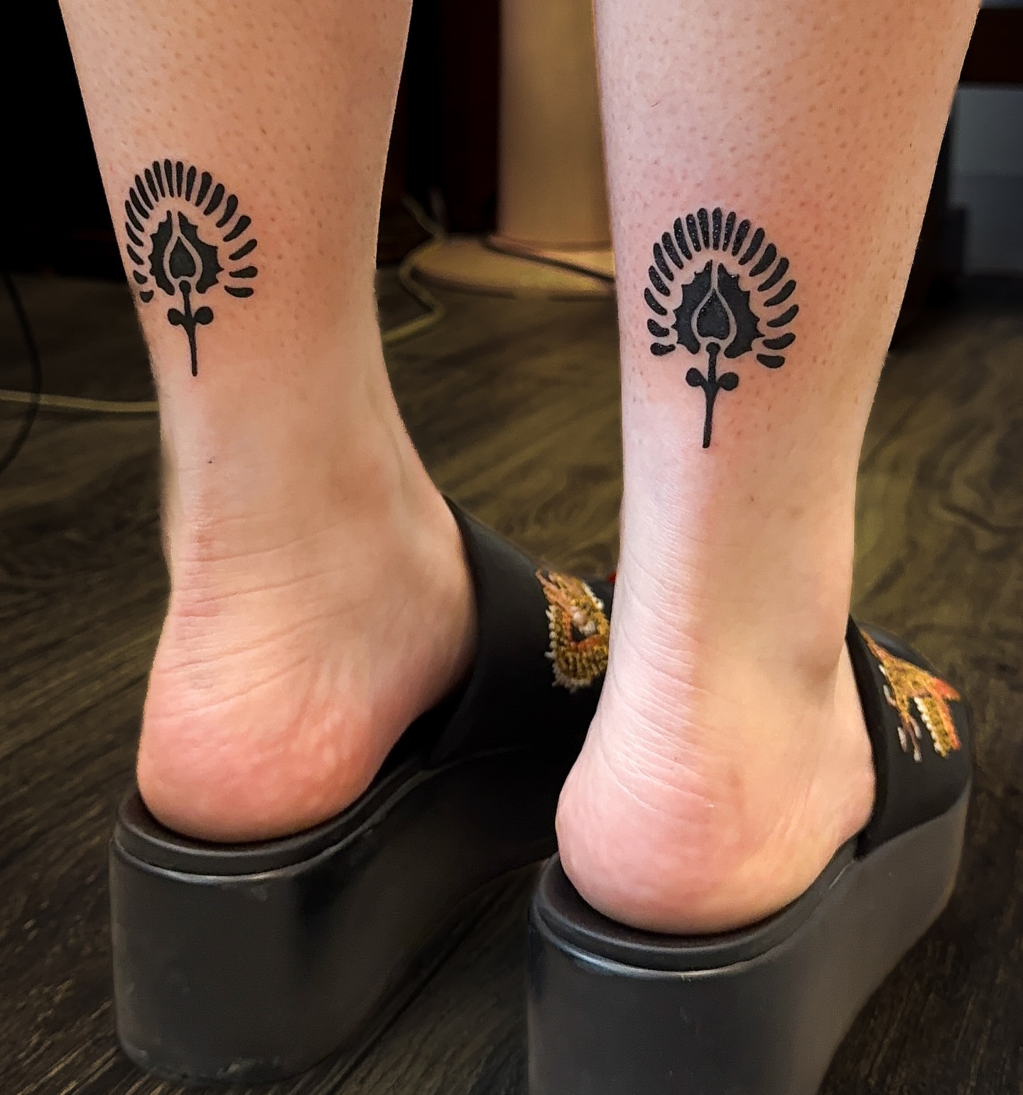 Floral black and grey tattoo on the foot by Bella - Austin Tattoo Artist ₓ˚. ୭