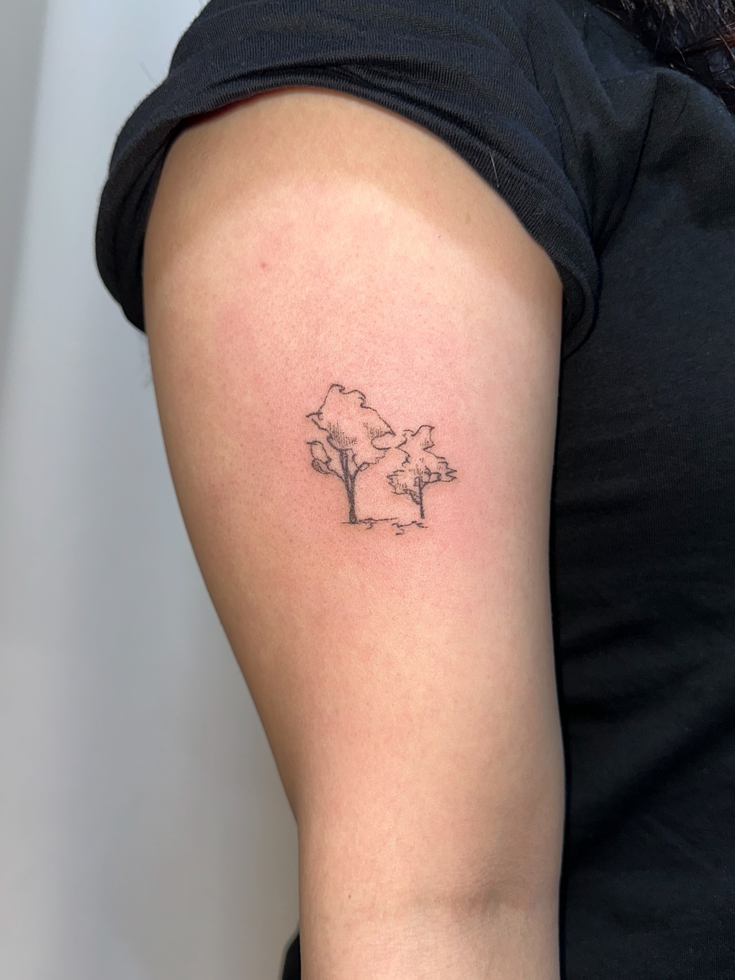 Tattoo by @011poke — minimalist
