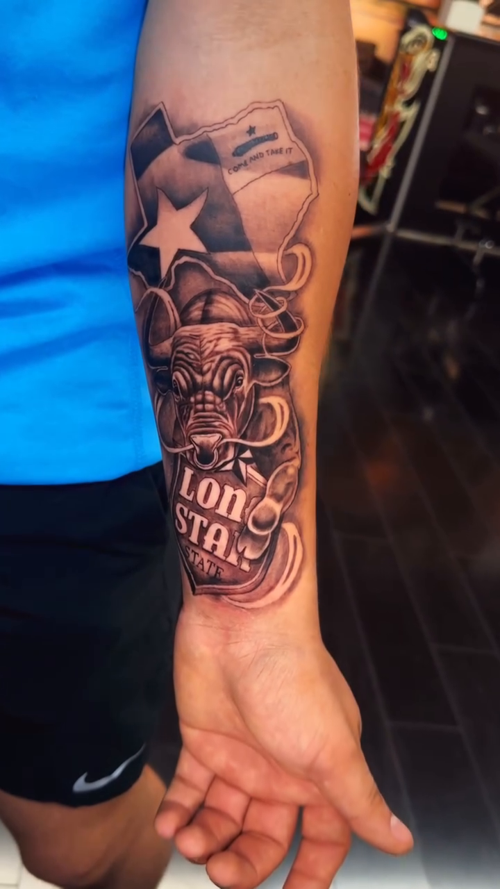 Tattoo by @wastedtalent713 — black_and_grey, realism