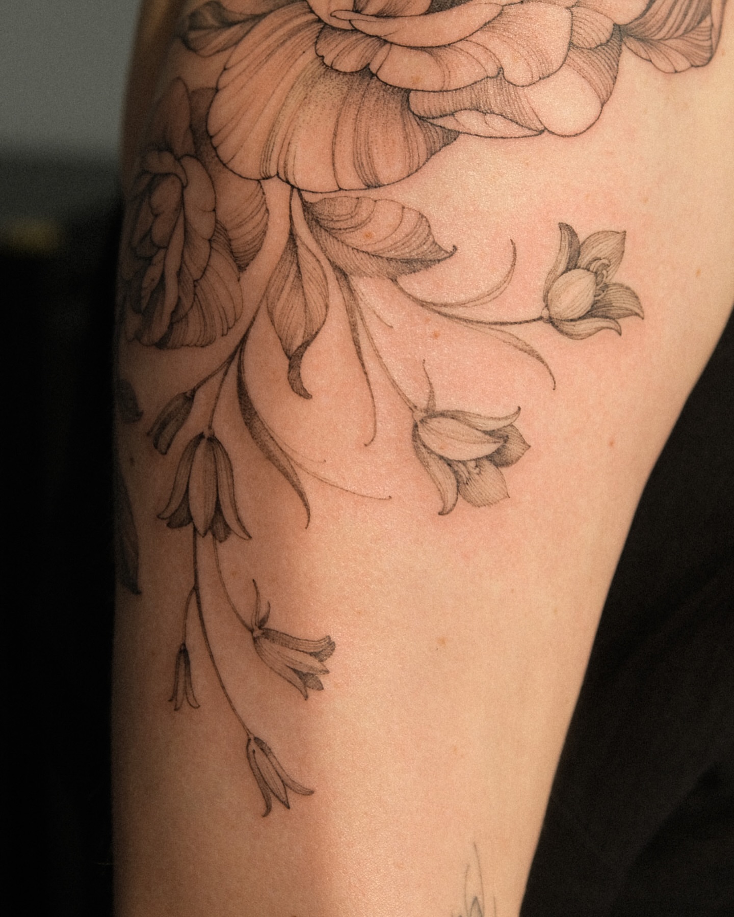 Tattoo by @yuyutattoo — black_and_grey