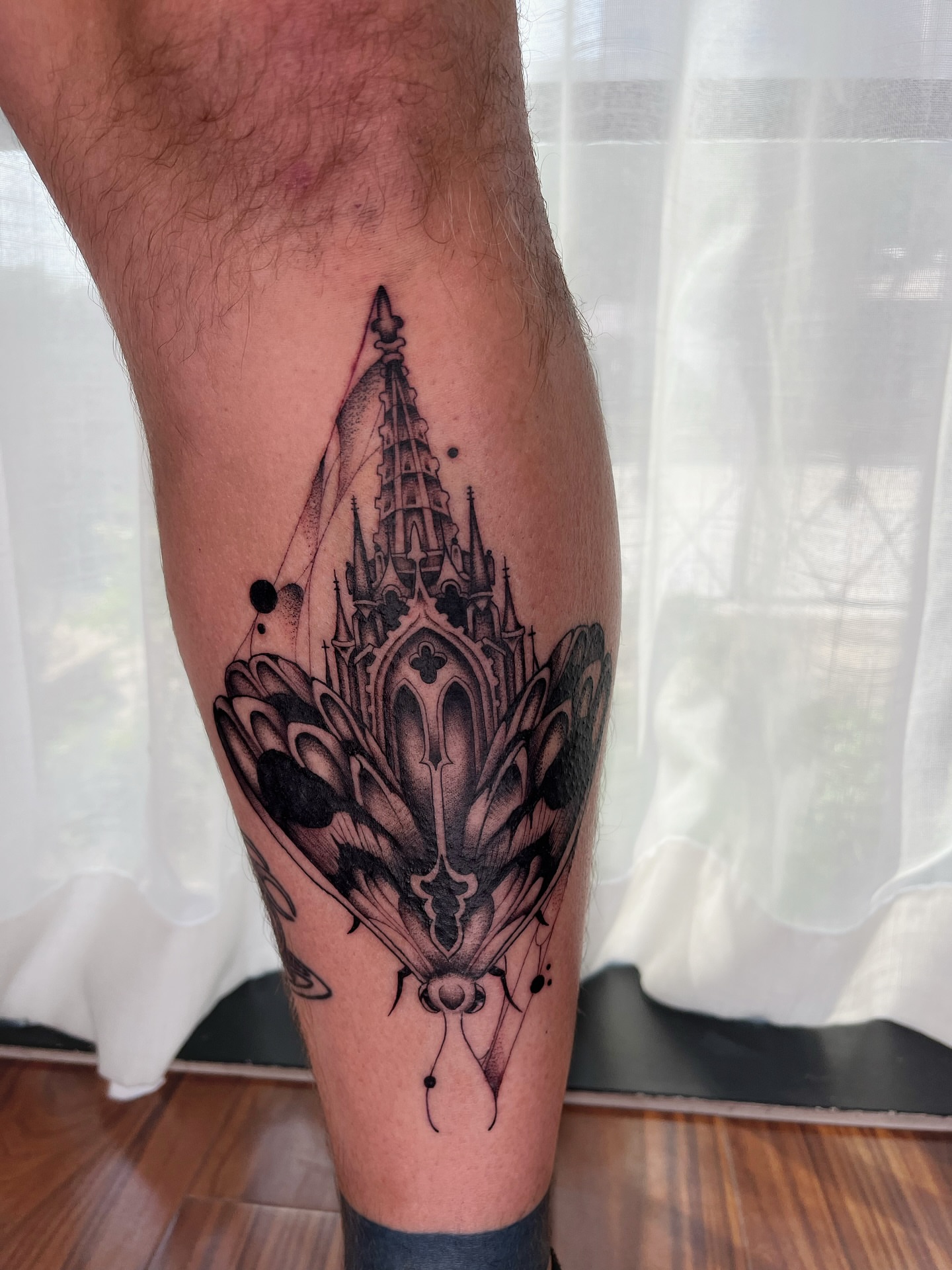 Tattoo by @kylajaetattoos β black_and_grey, geometric