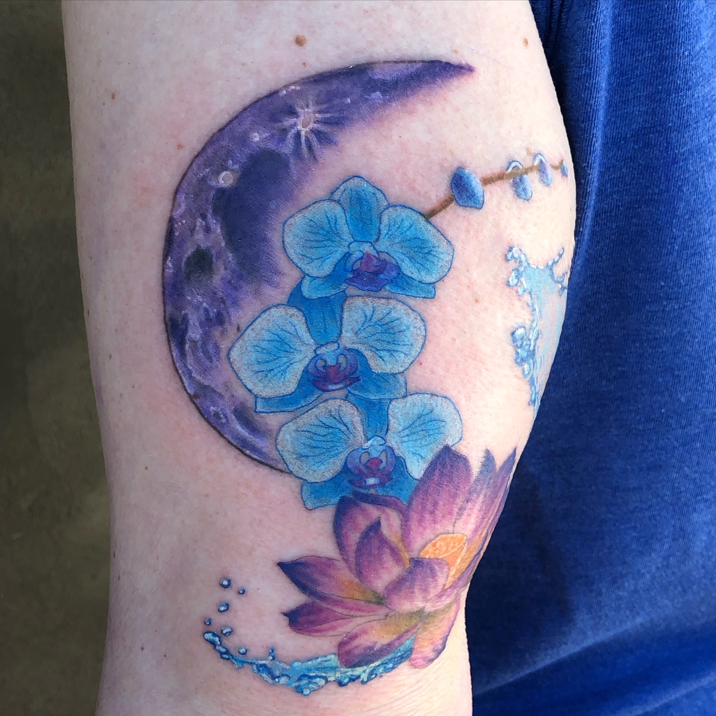Tattoo by @aidabtattoo — watercolor, realism
