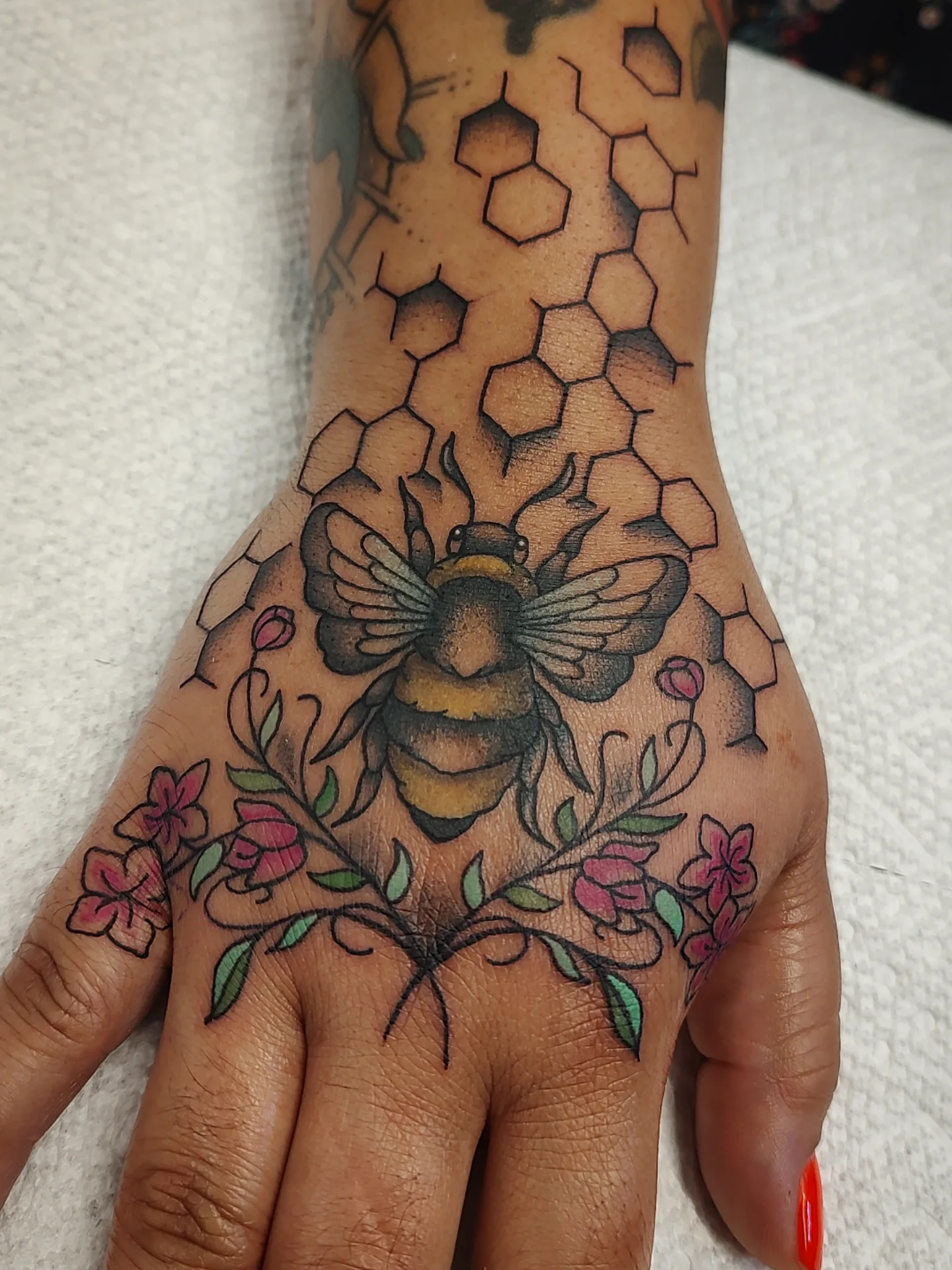 Tattoo by @karat_curations β american_traditional, geometric
