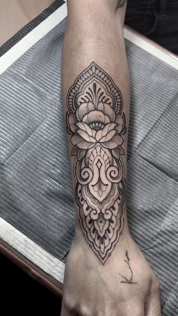 Tattoo by @zoedtattoos โ ornamental, black_and_grey