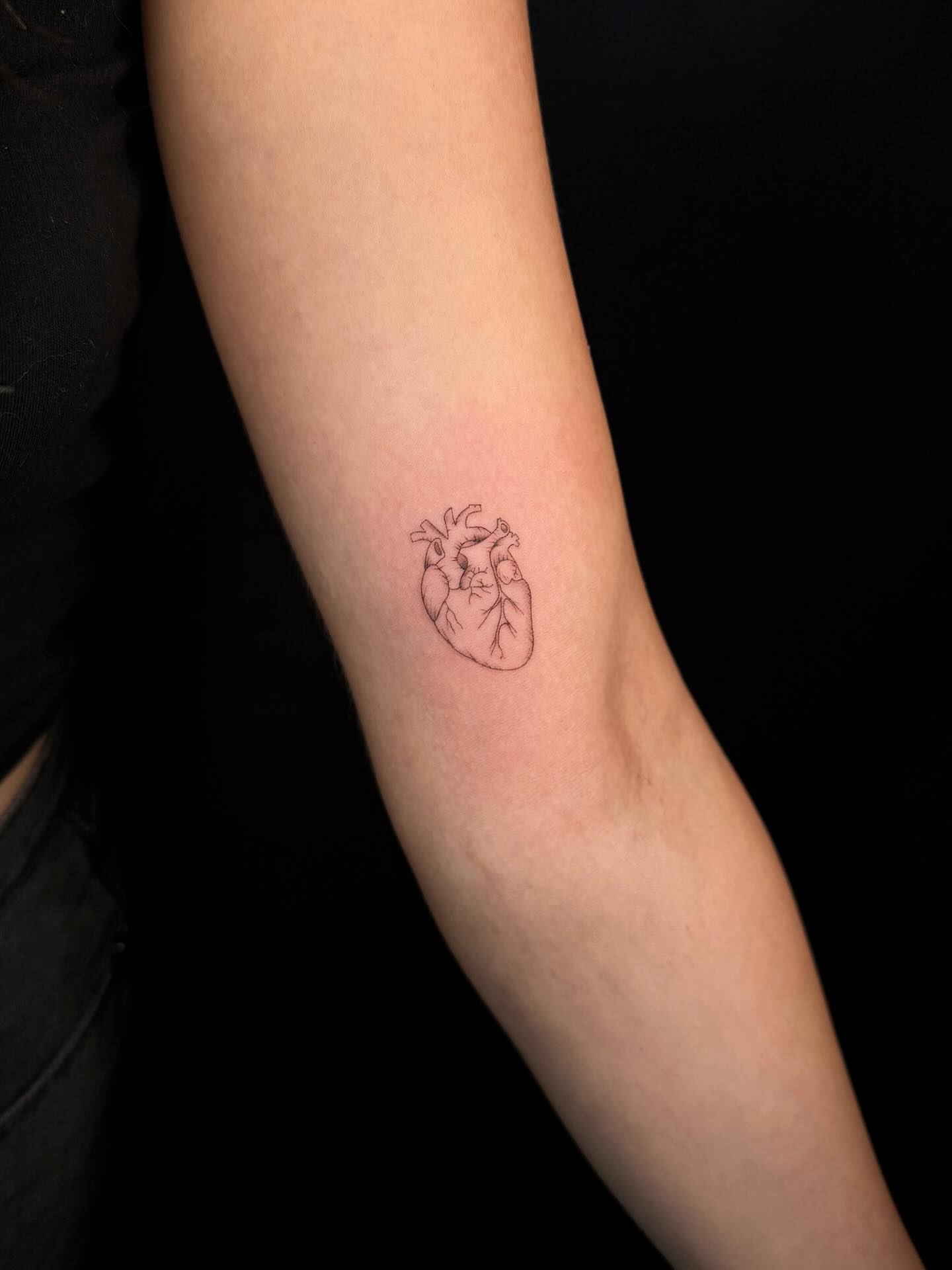Tattoo by @kphaninks โ fine_line