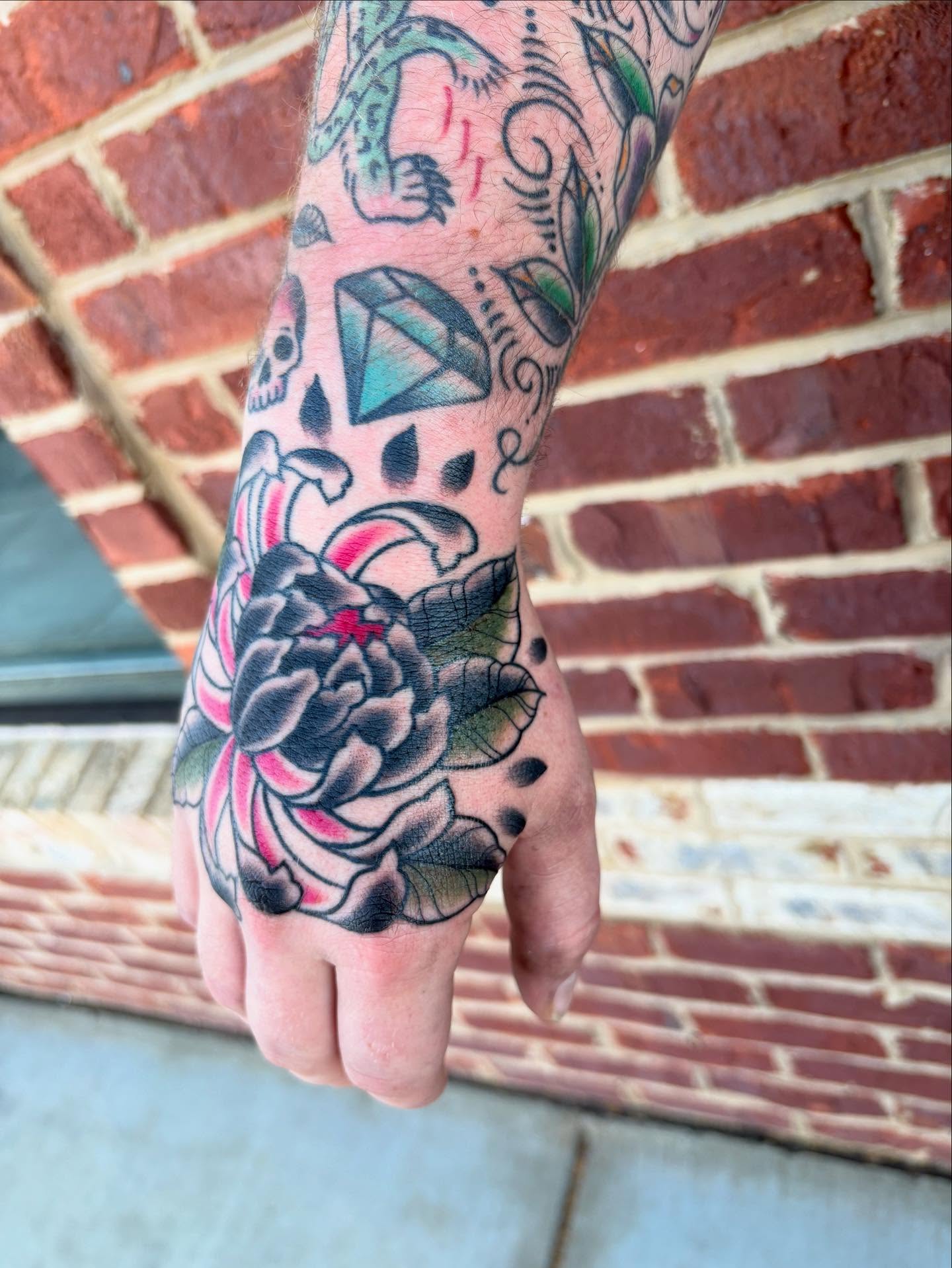 Peony and diamond American traditional tattoo on the hand by gia❤️‍🔥🎲, Maryville, Tennessee