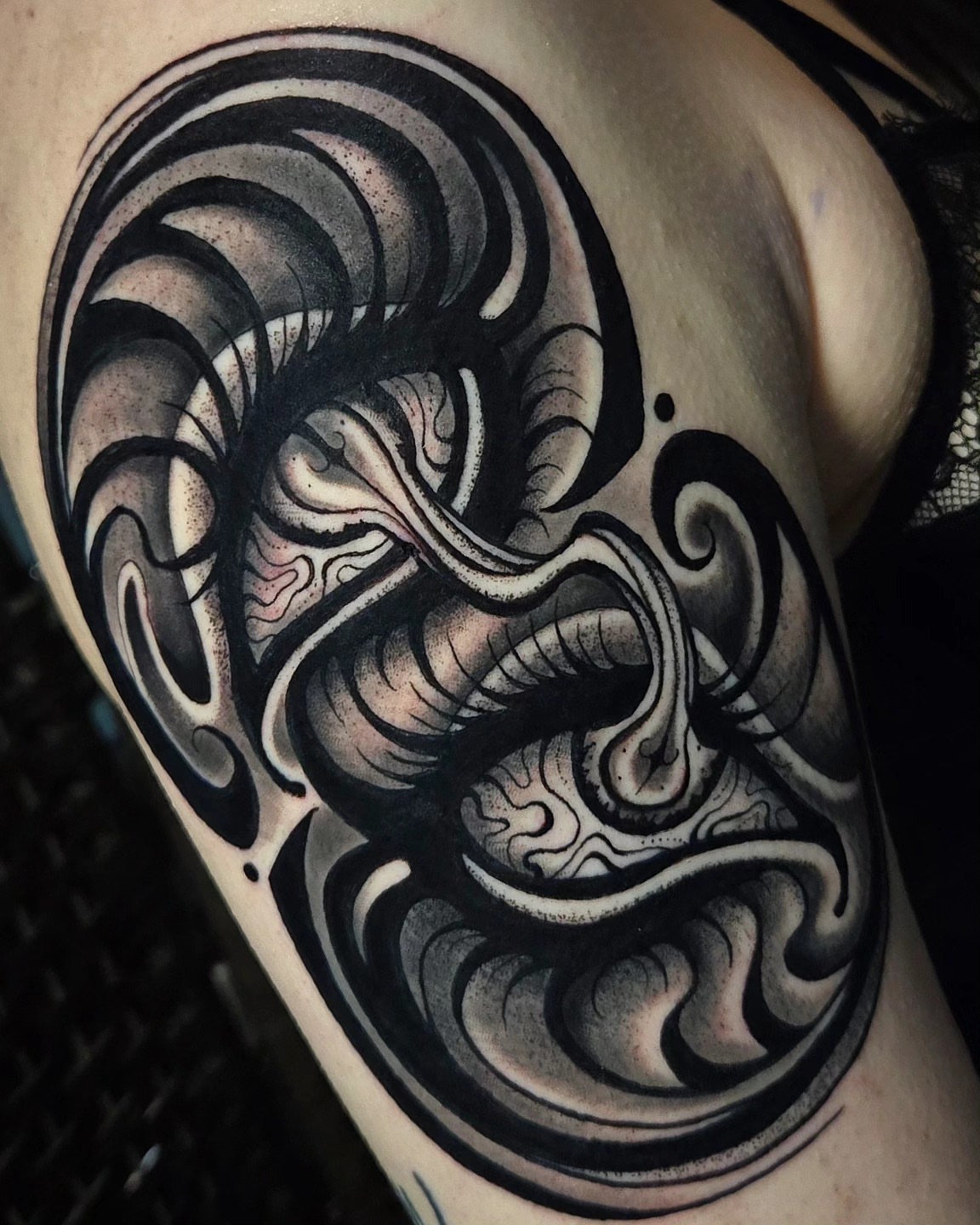 Tattoo by @lovelornpotato — black_and_grey, geometric