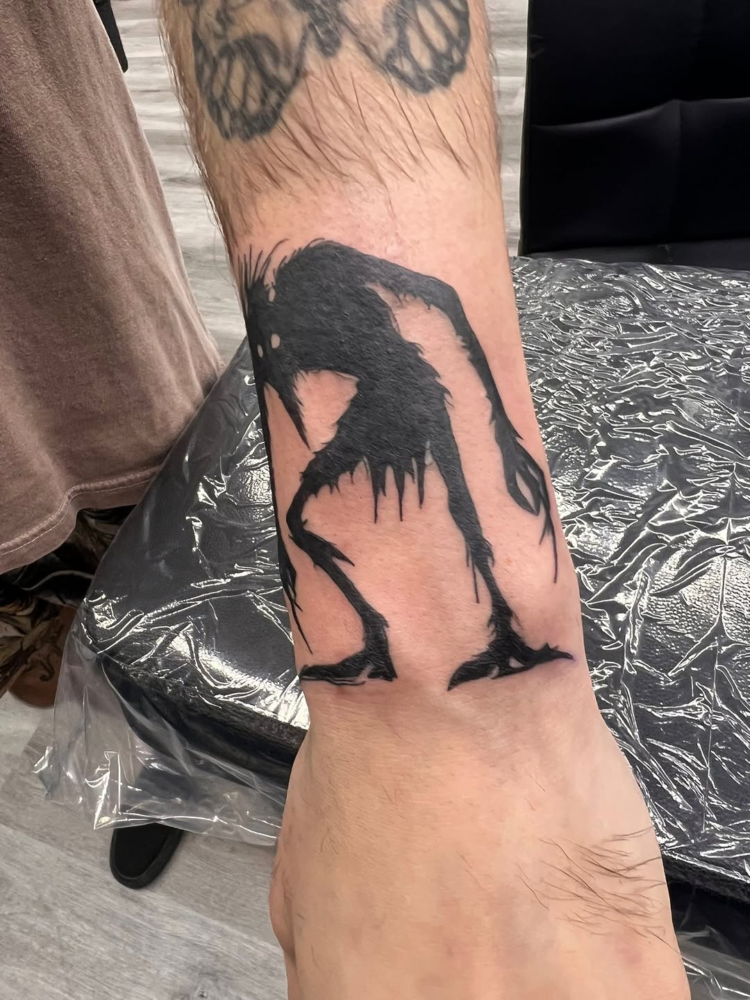 Tattoo by @oddratink — blackwork