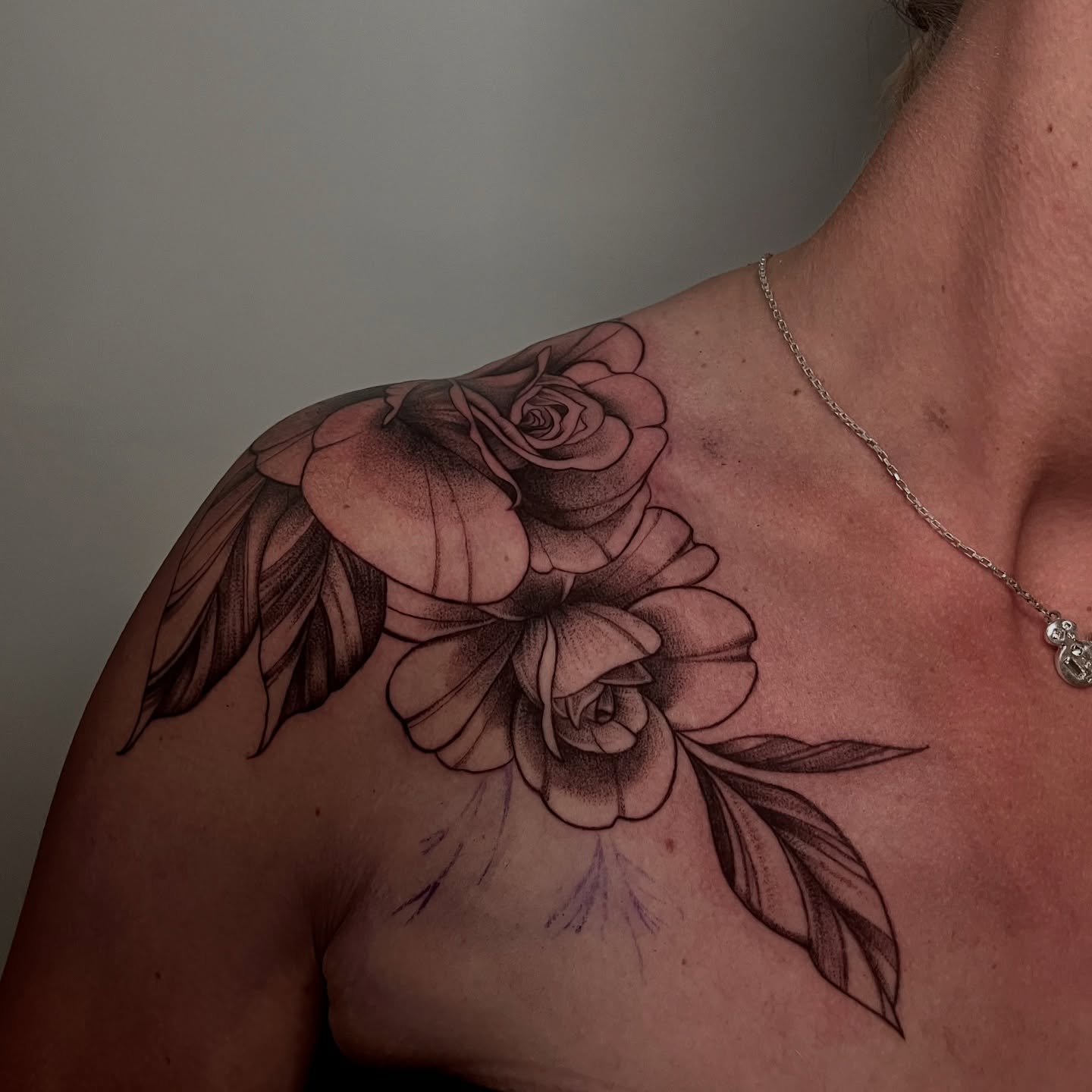 Rose dotwork tattoo on the shoulder by ˖.𖥔 ݁˖anna hoffman˖ ⊹ ࣪ ˖, Salt Lake City, Utah
