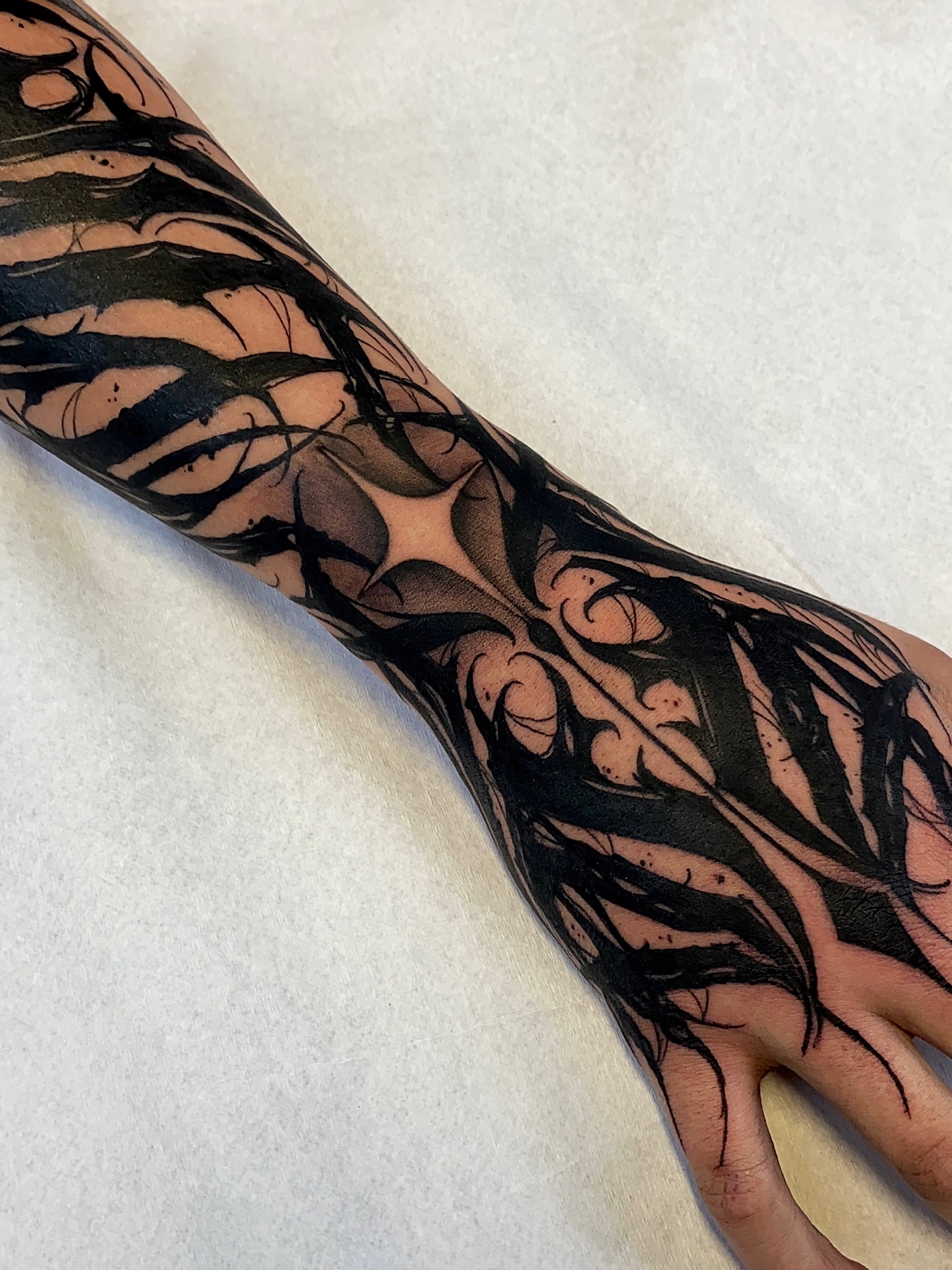 Tattoo by @_vants__ — black_and_grey
