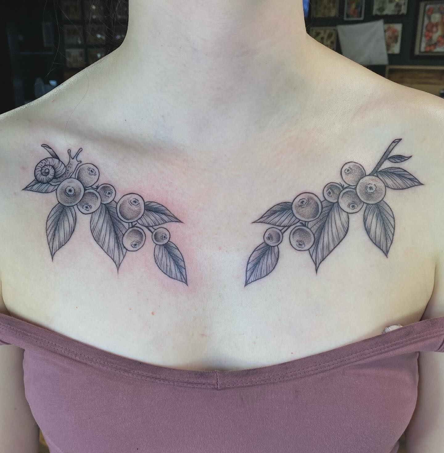 Tattoo by @sarahstabbies — black_and_grey