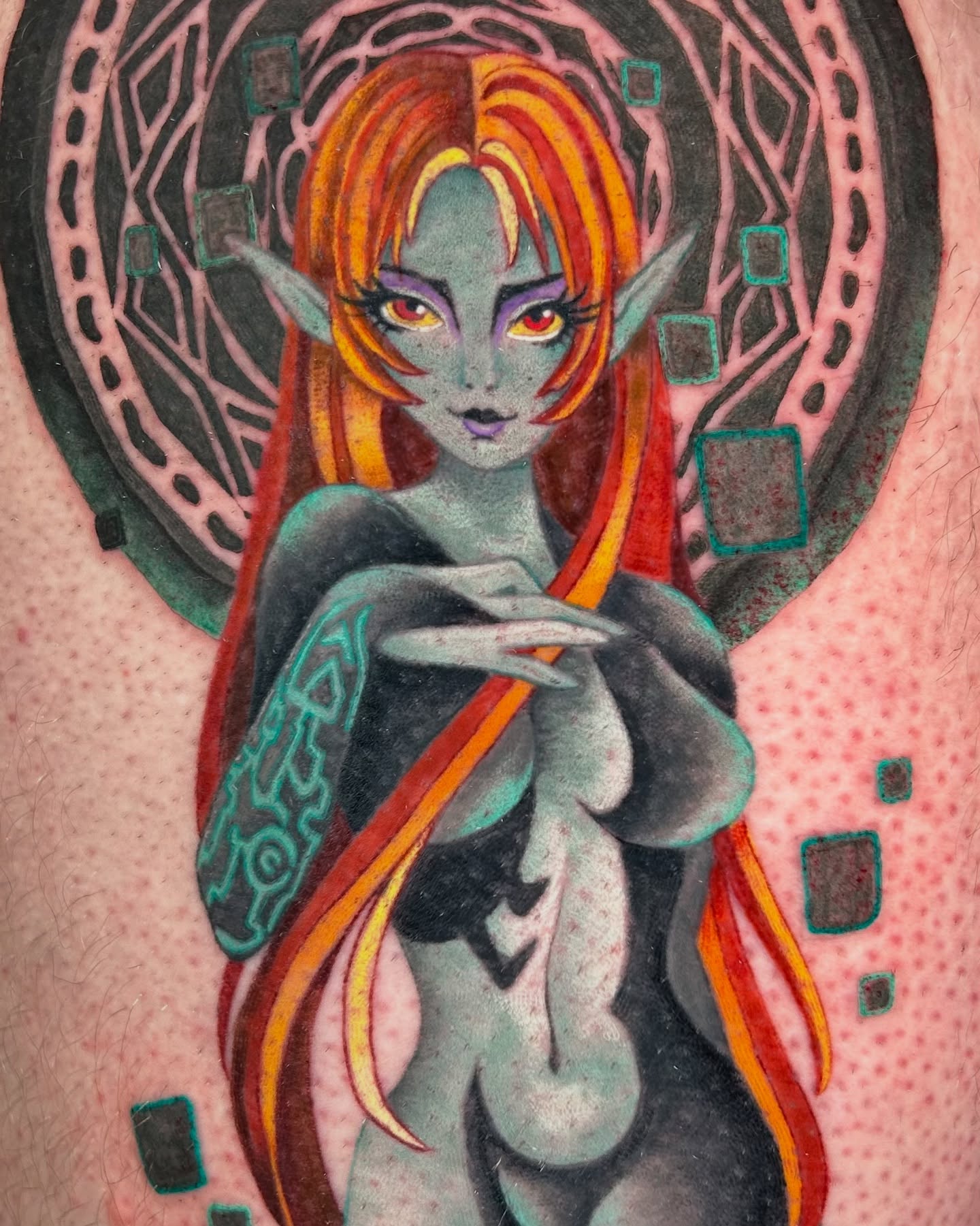 Elf-like figure geometric tattoo on the thigh by Chloe Marie