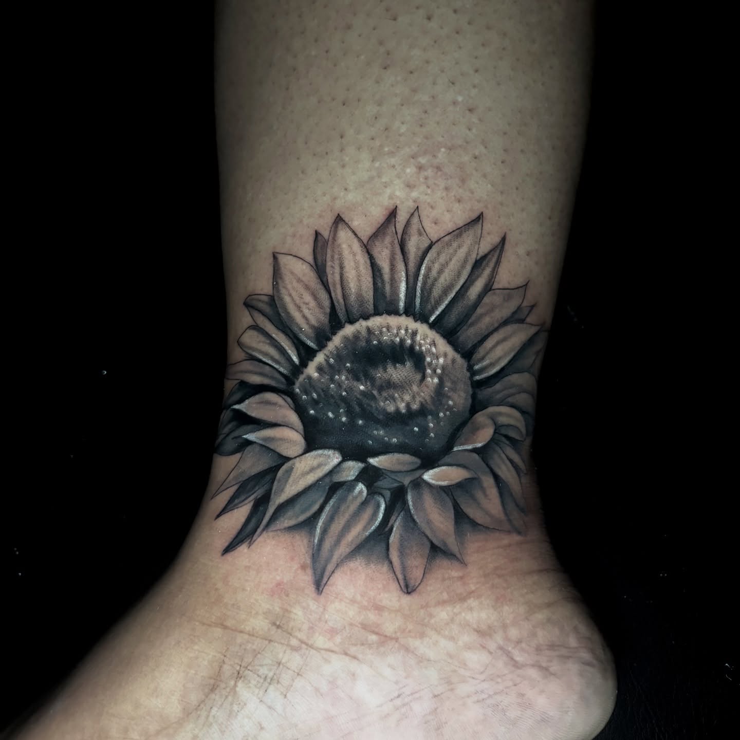 Tattoo by @trendellatattoos — realism