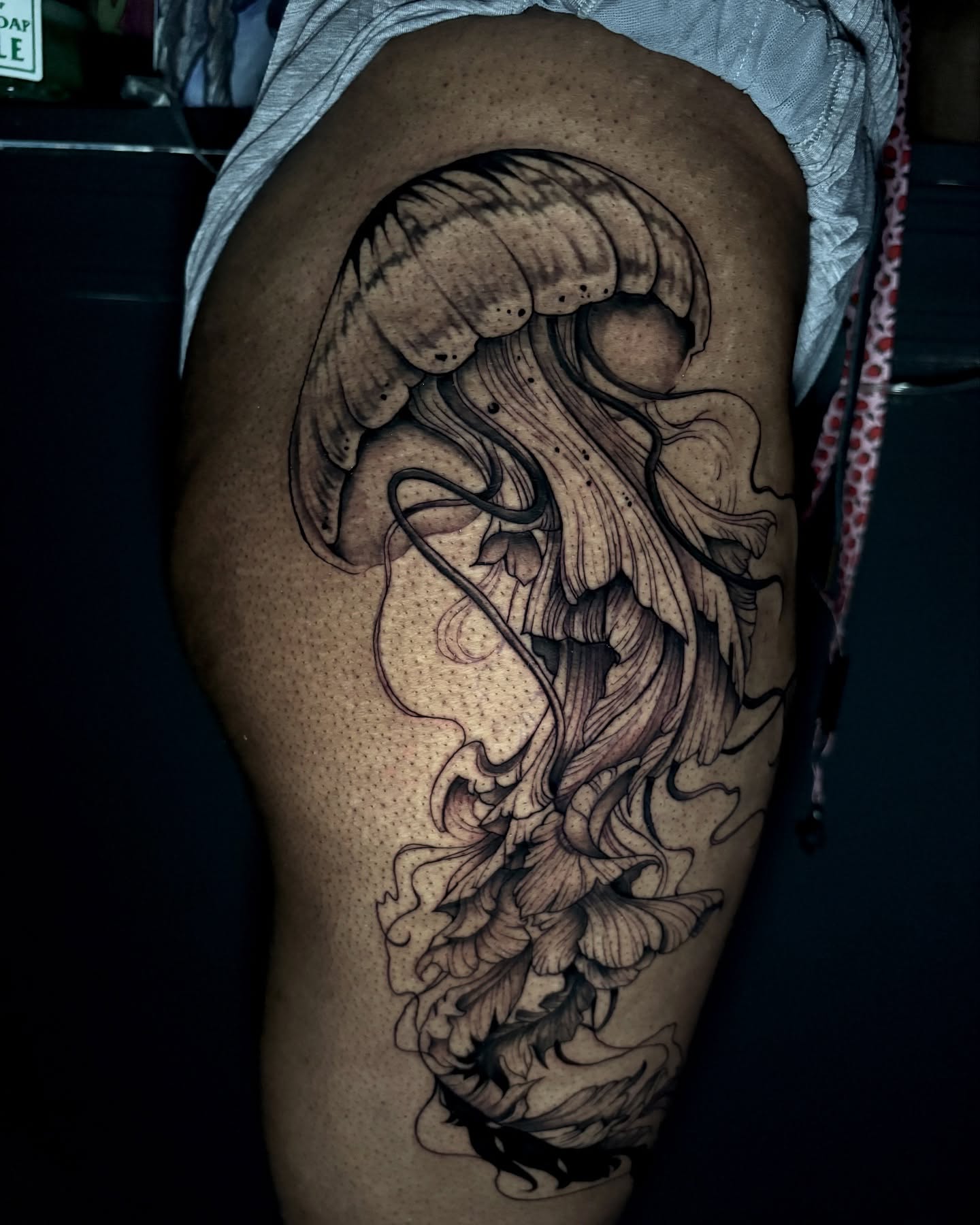 Tattoo by @trendellatattoos — dotwork, japanese_irezumi