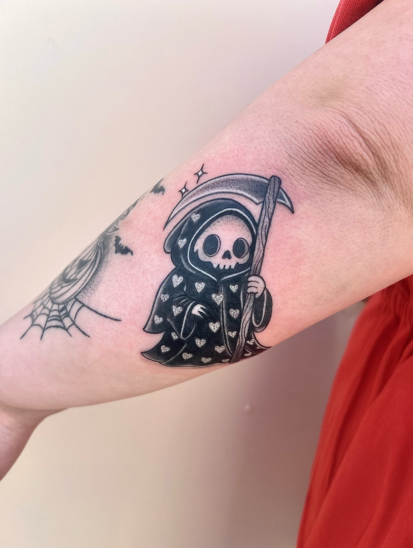 Tattoo by @pisces.moonchild.tattoos — black_and_grey